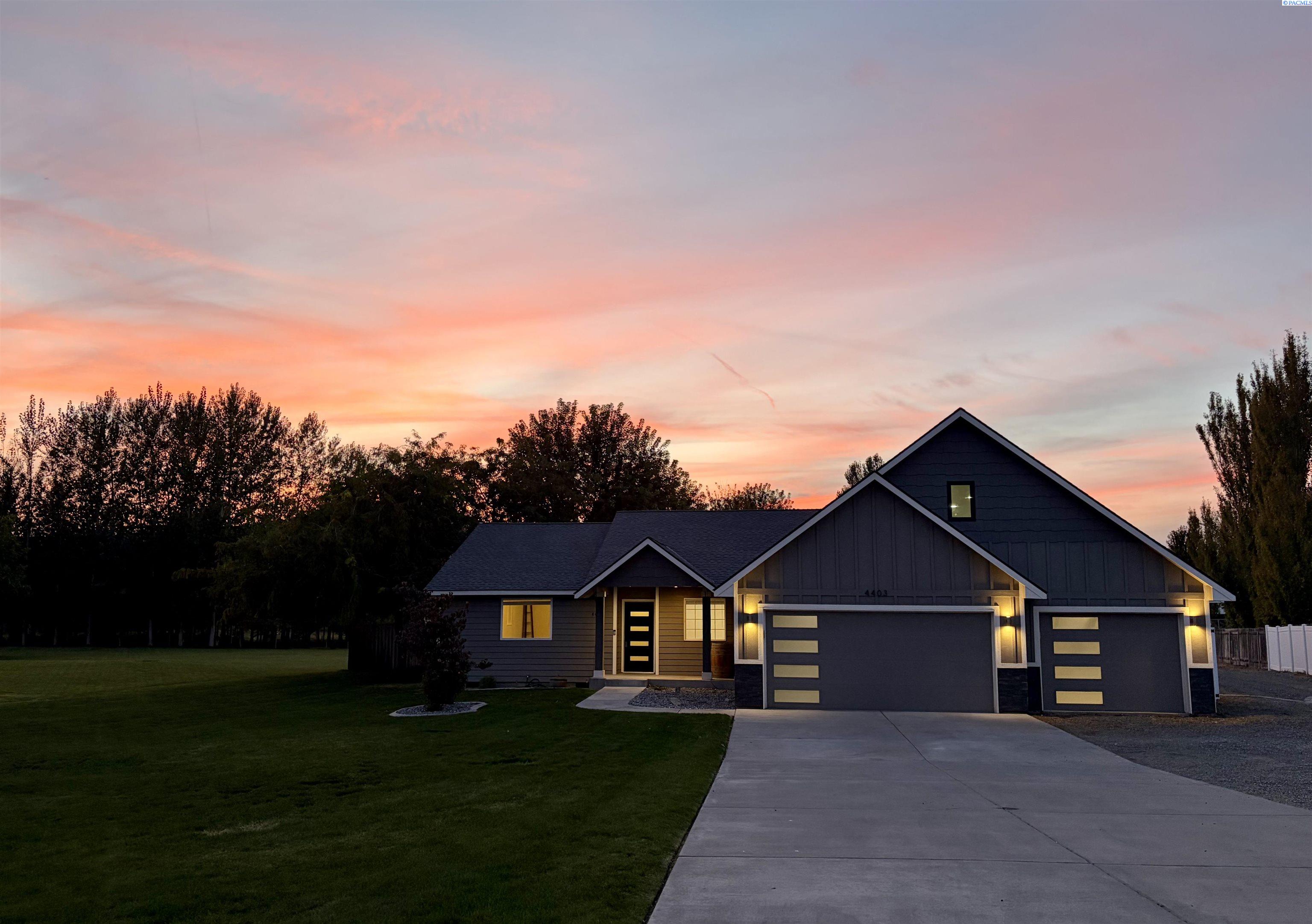 4403 Mount Daniel Court — photo