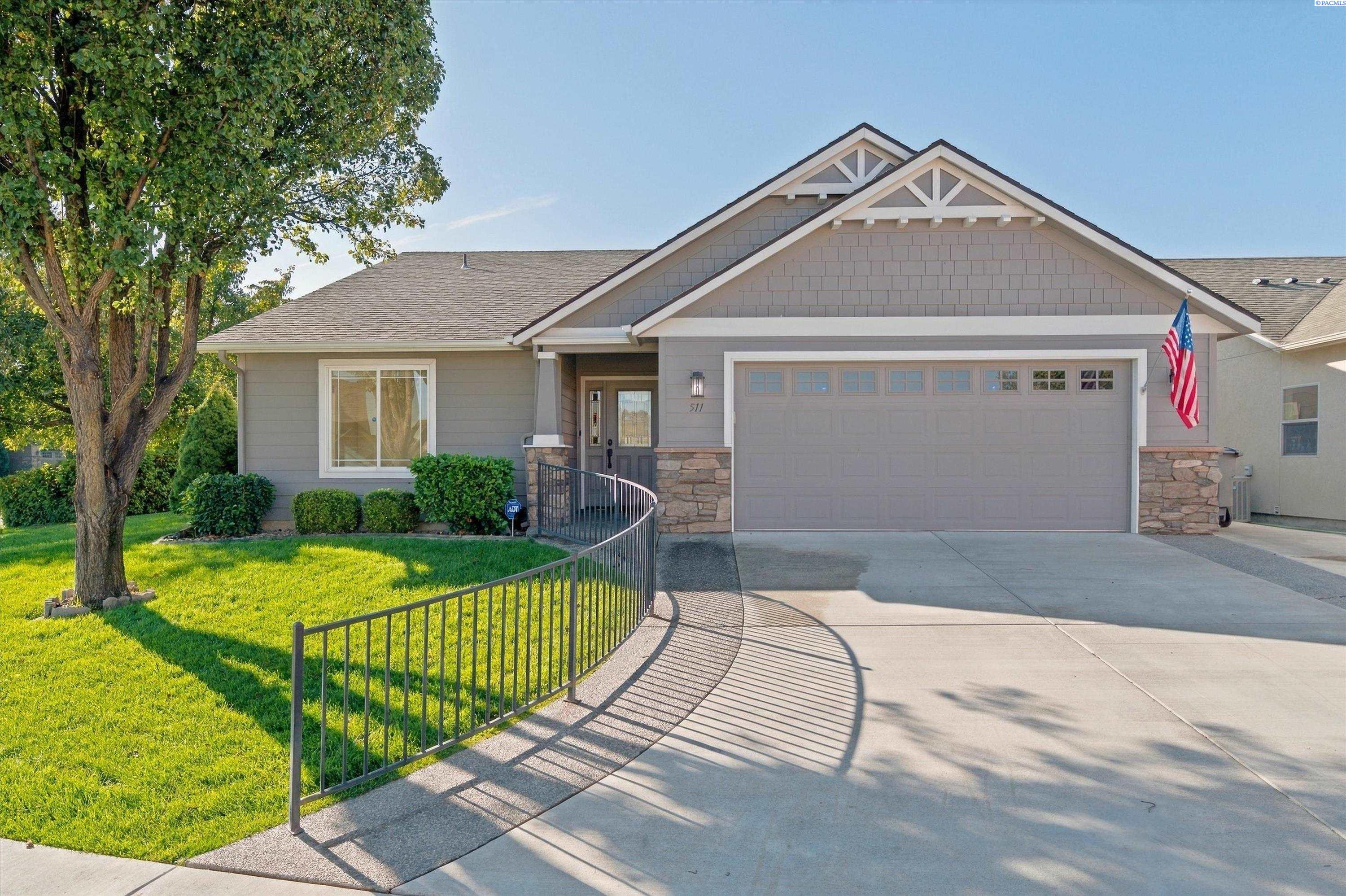511 Lakerose Loop — photo