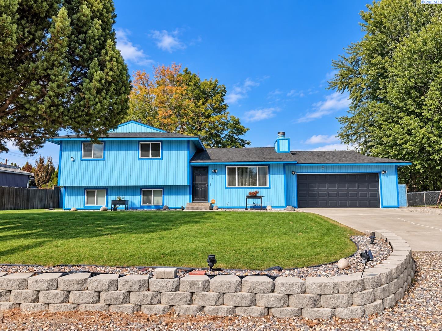 3513 W Opal Street — photo