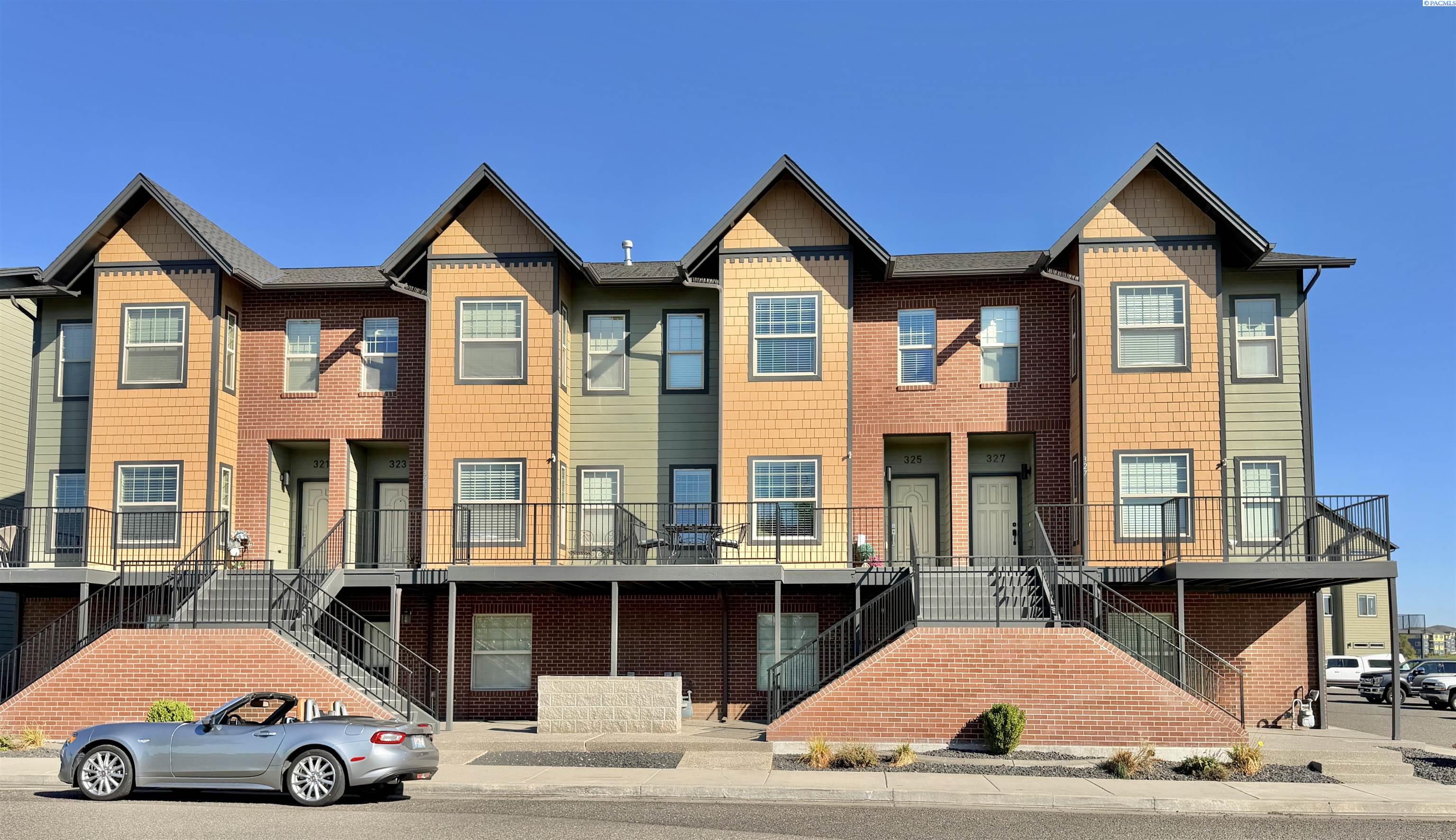 325 Columbia Point Drive — photo