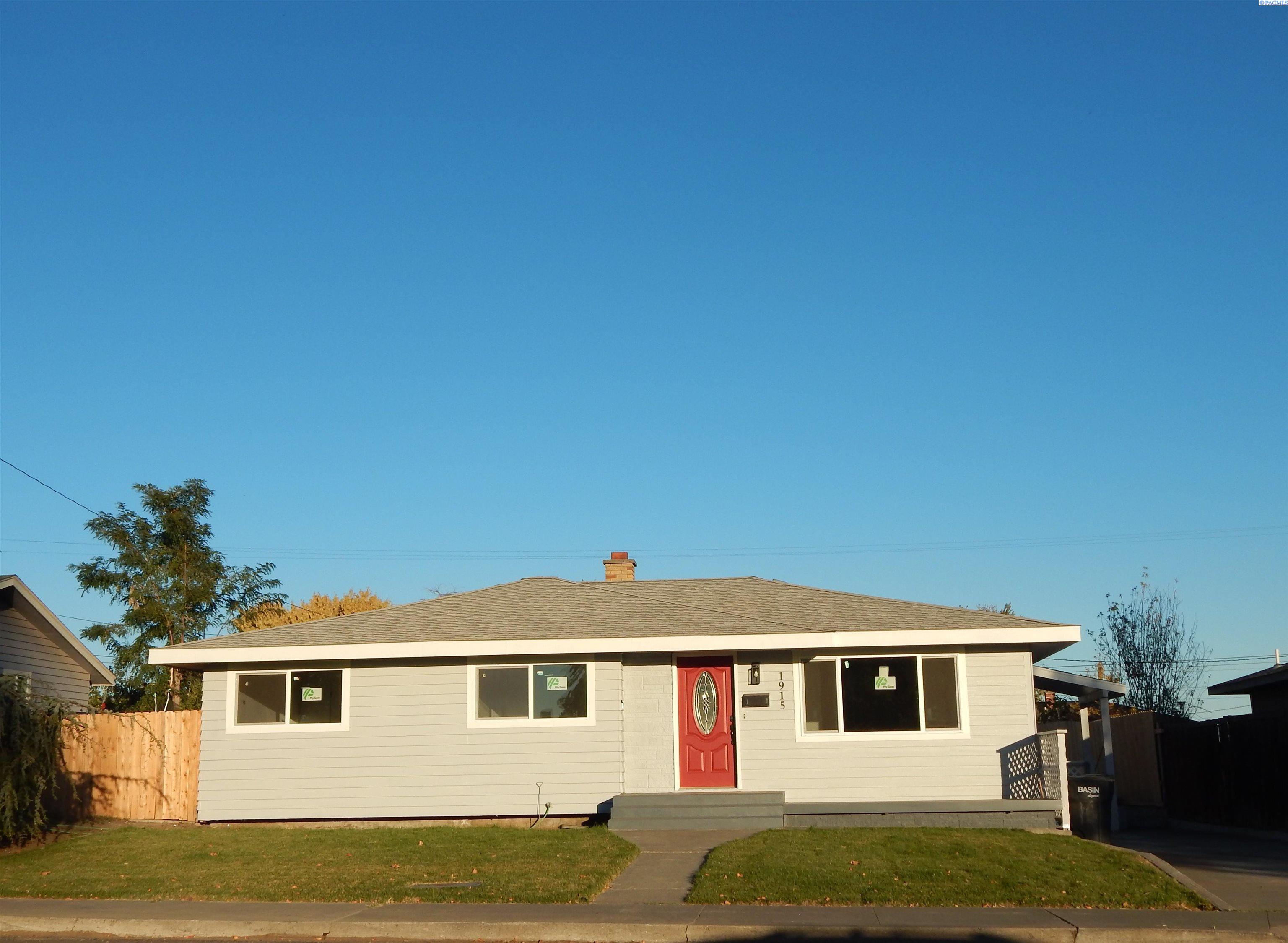 1915 N 19th Avenue — photo