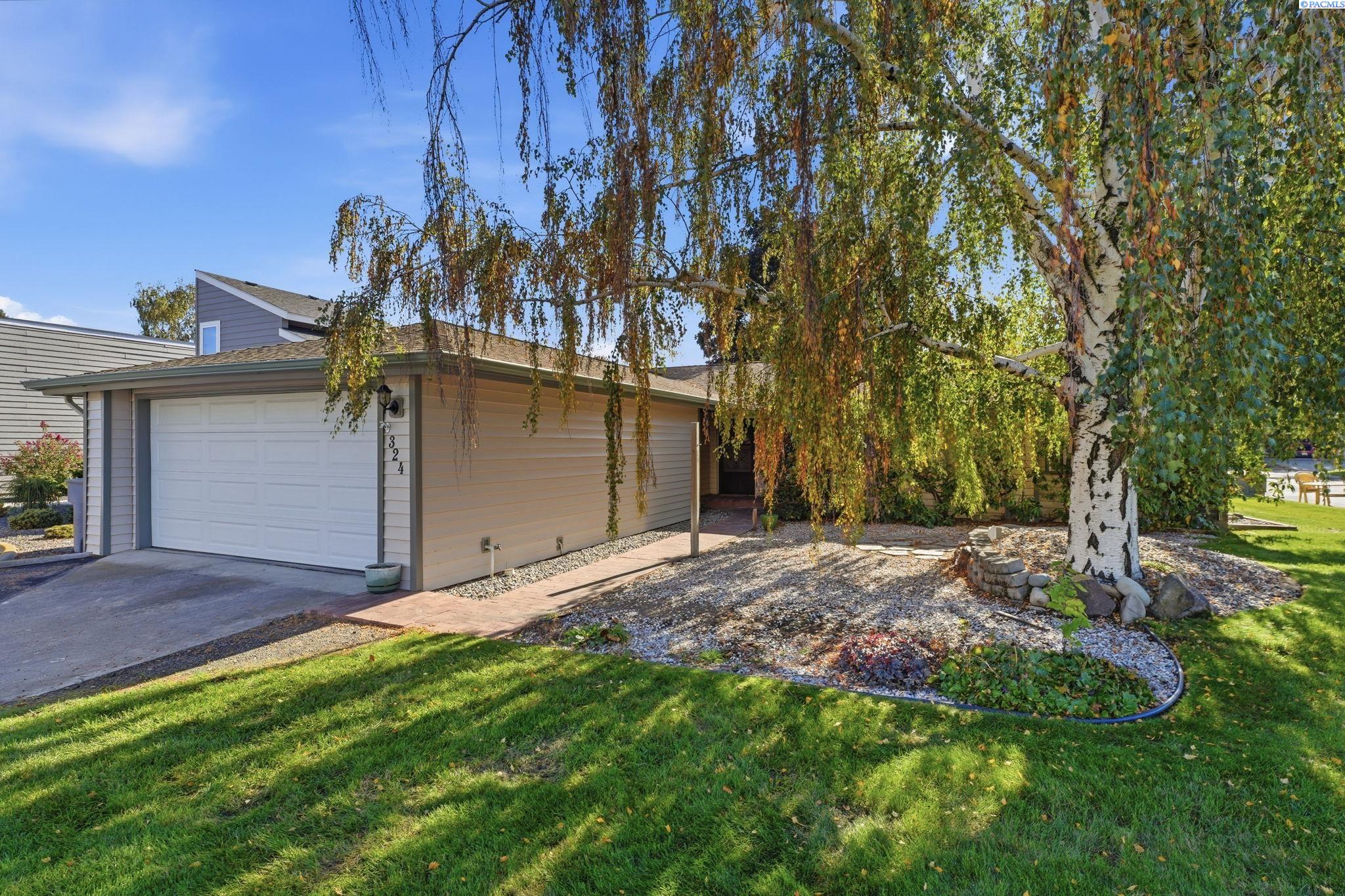 324 Gulf Court — photo