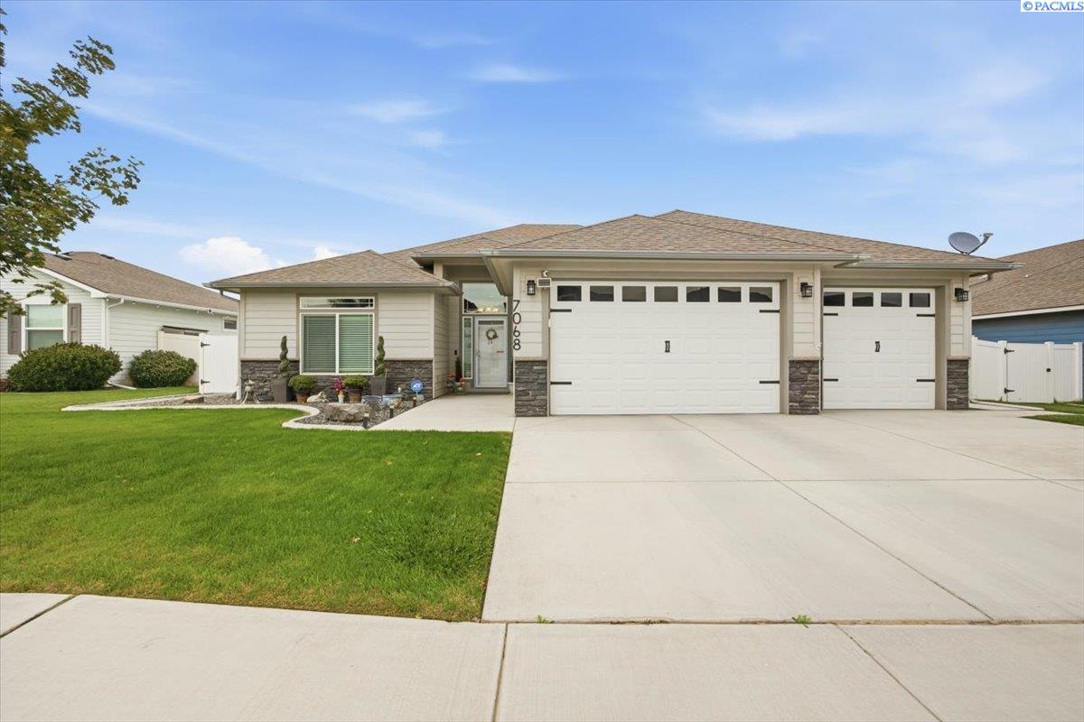 7068 W 31st Place — photo