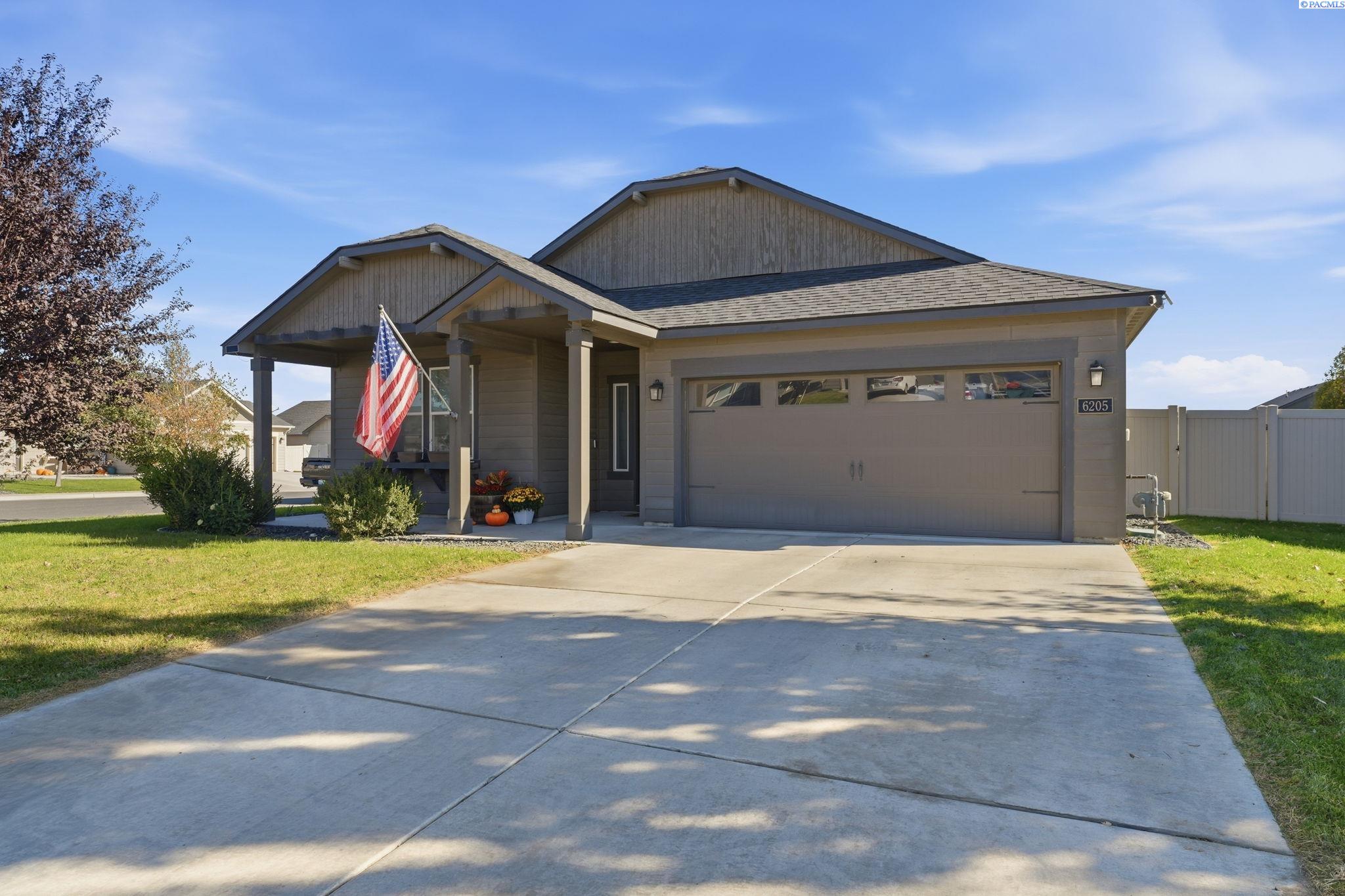 6205 Rockrose Lane — photo