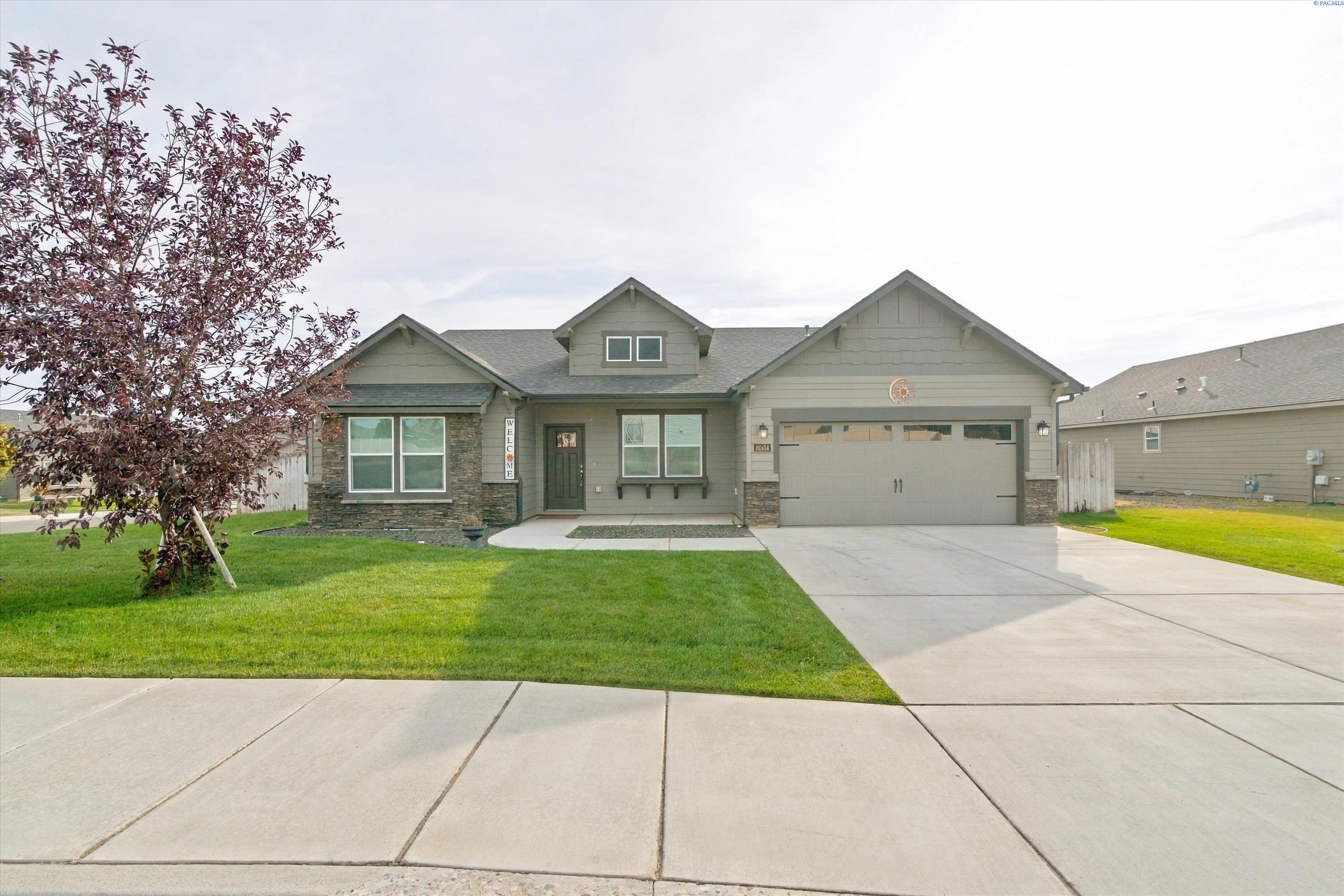 8004 Cassiar Drive — photo
