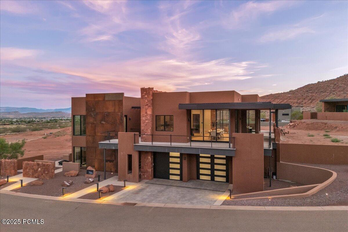 784 N Sanctuary Place — photo