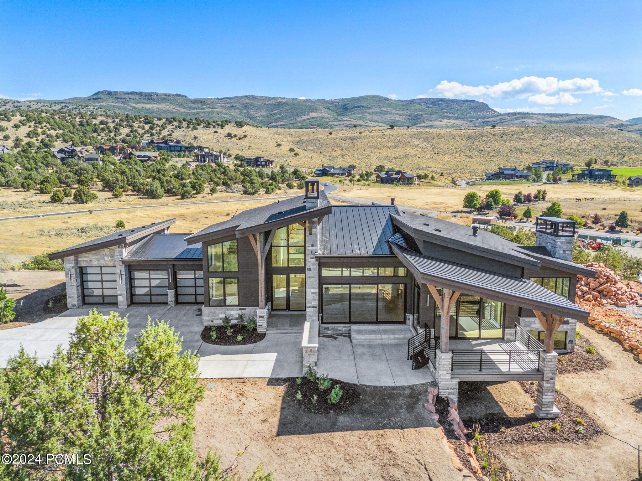 3035 Corral Peak Circle — photo