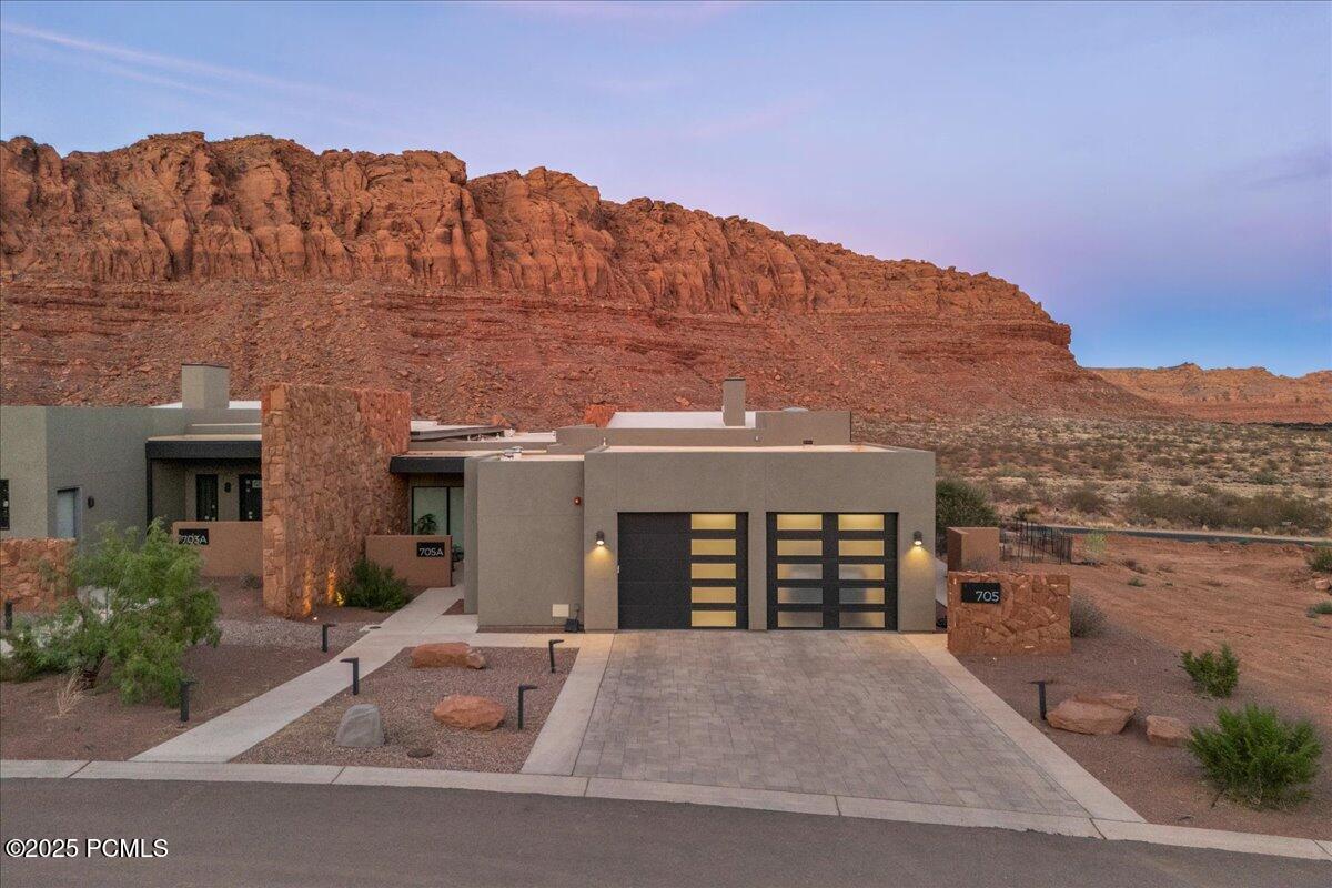 705 N Sanctuary Place — photo