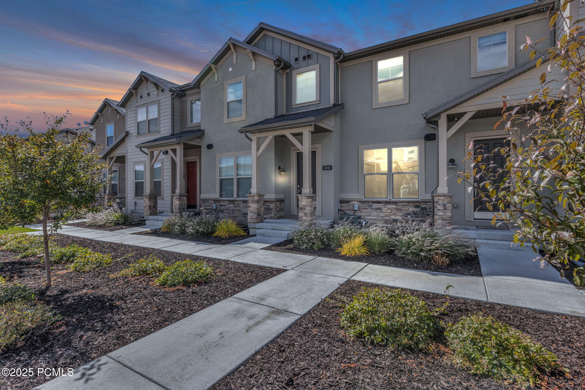 1045 W Wasatch Spring Road — photo