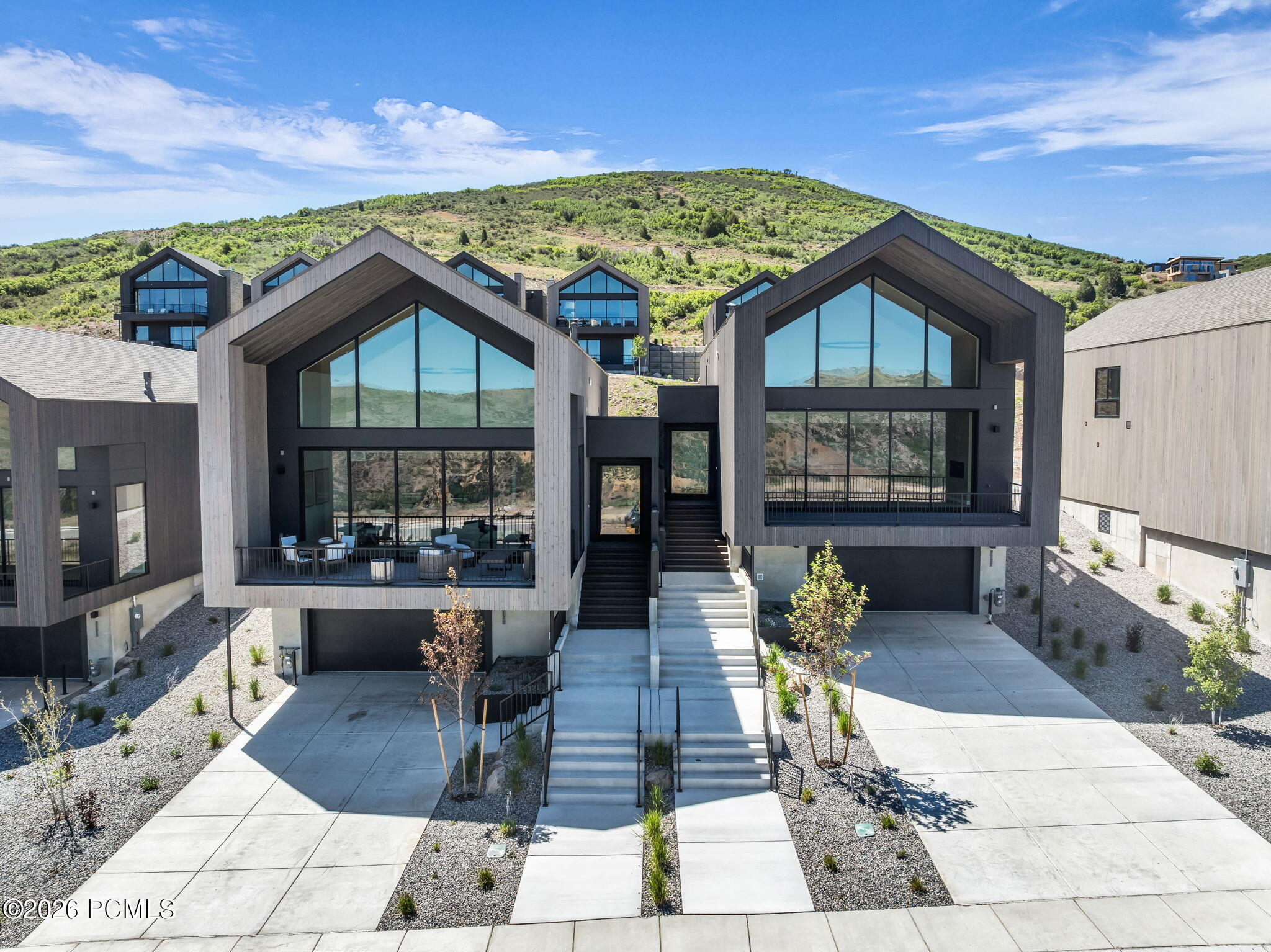 7177 N Skyfall — photo