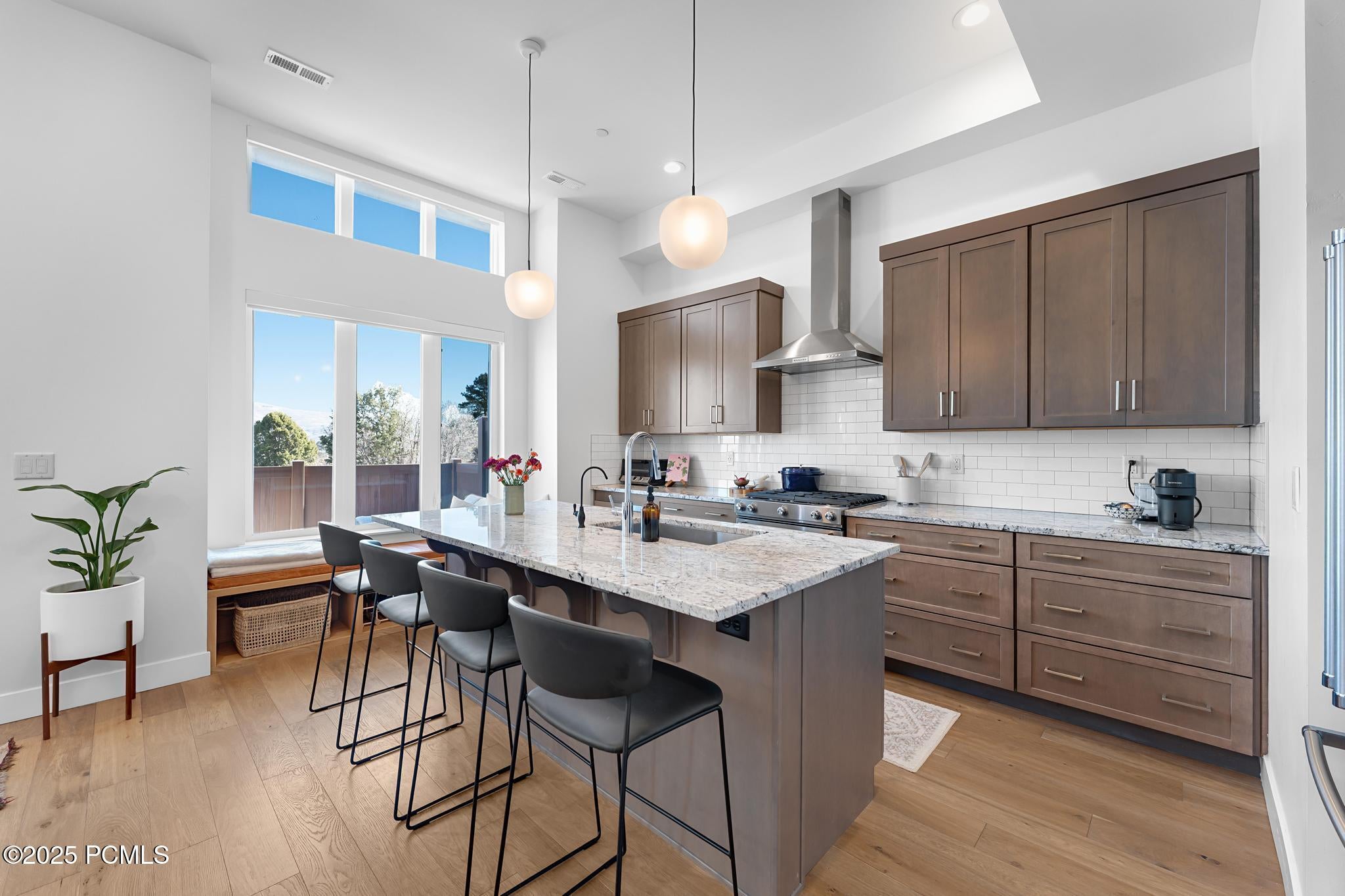 8254 N Sandalwood Lane — photo