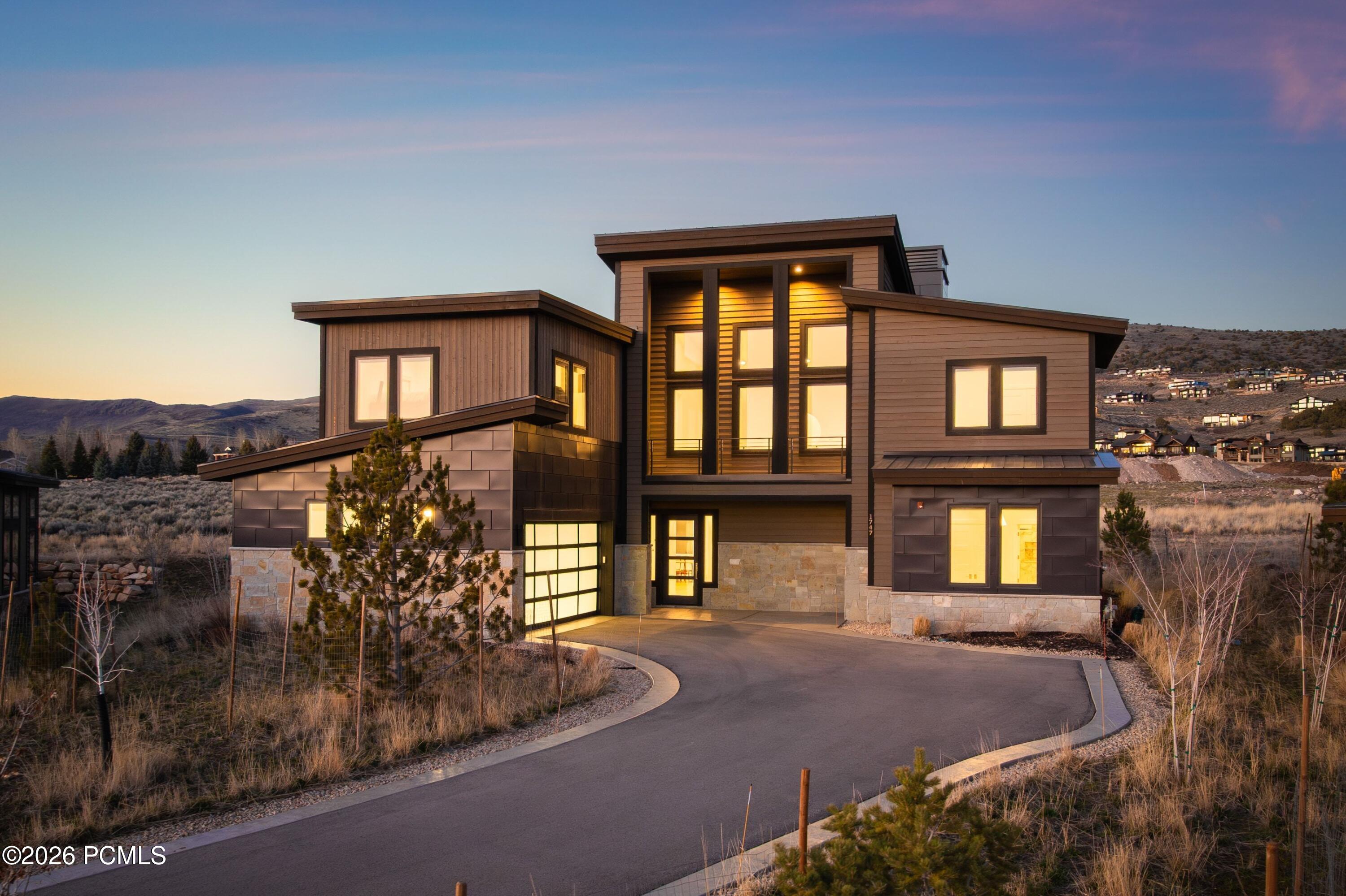1747 E Thompson Peak Circle — photo