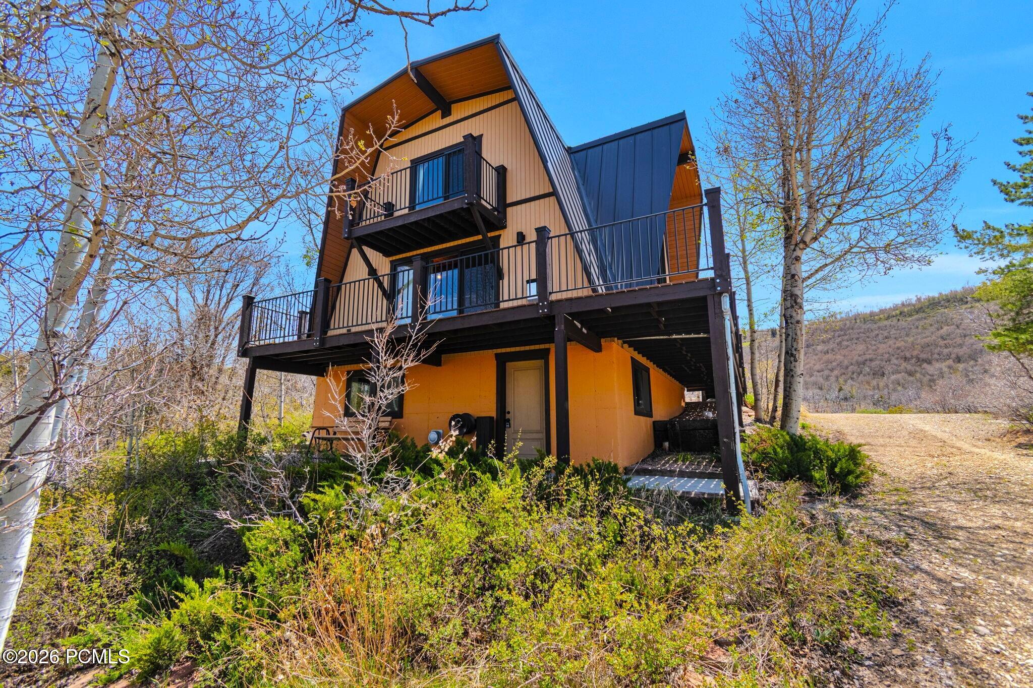 9274 Deer Creek Drive — photo