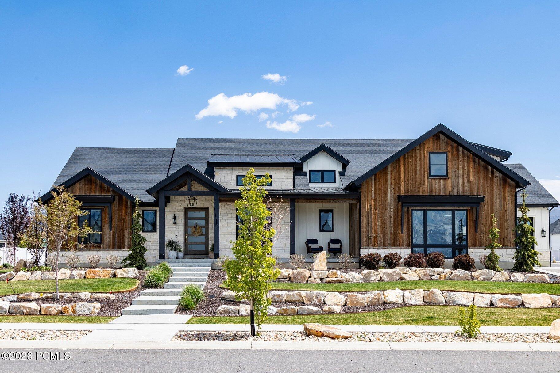 1671 S 2240 — photo