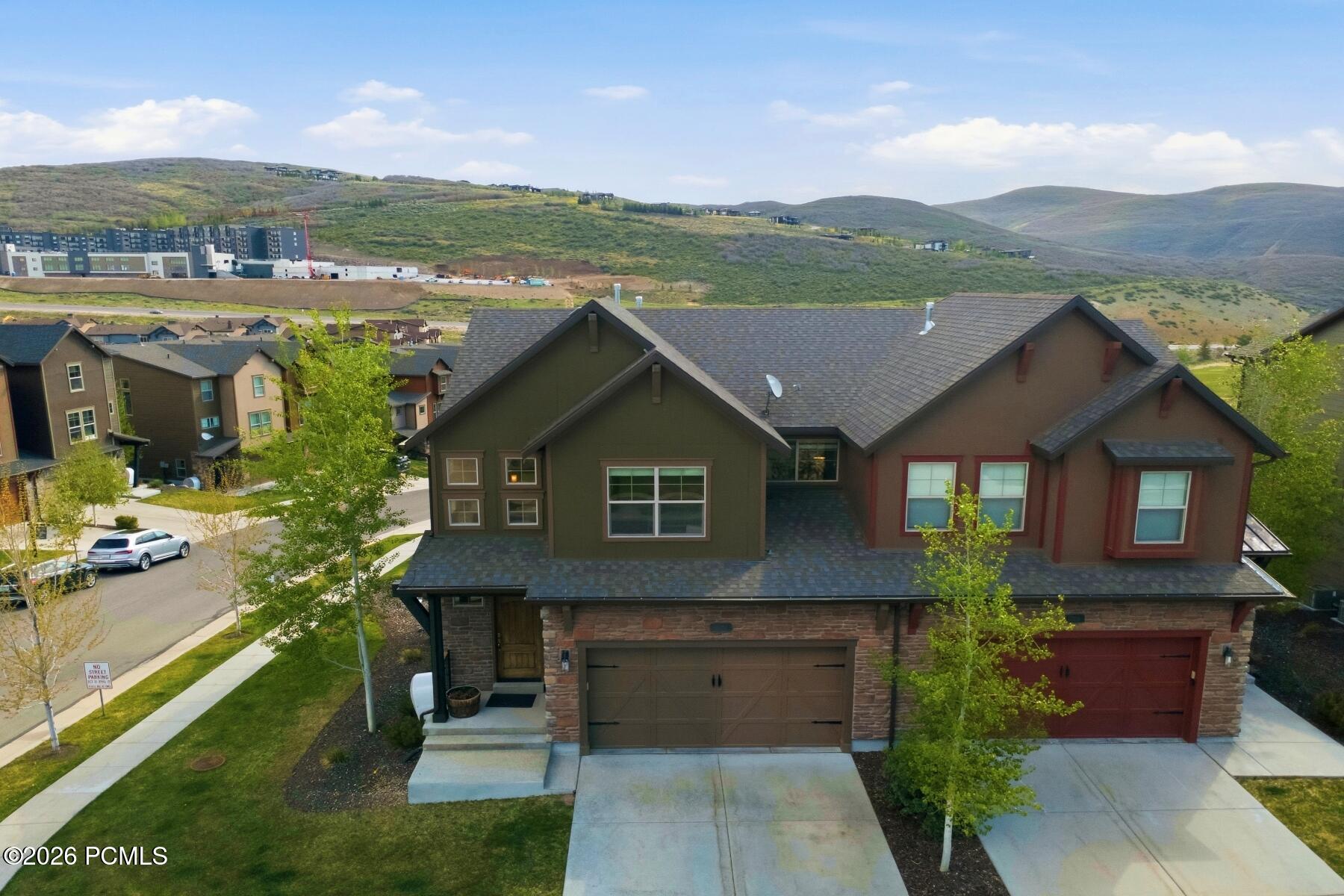 1088 W Abigail Drive — photo