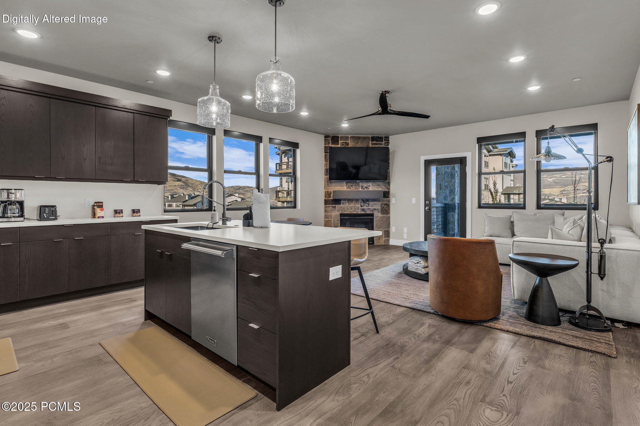 1134 W Helling Circle 6-101 — photo