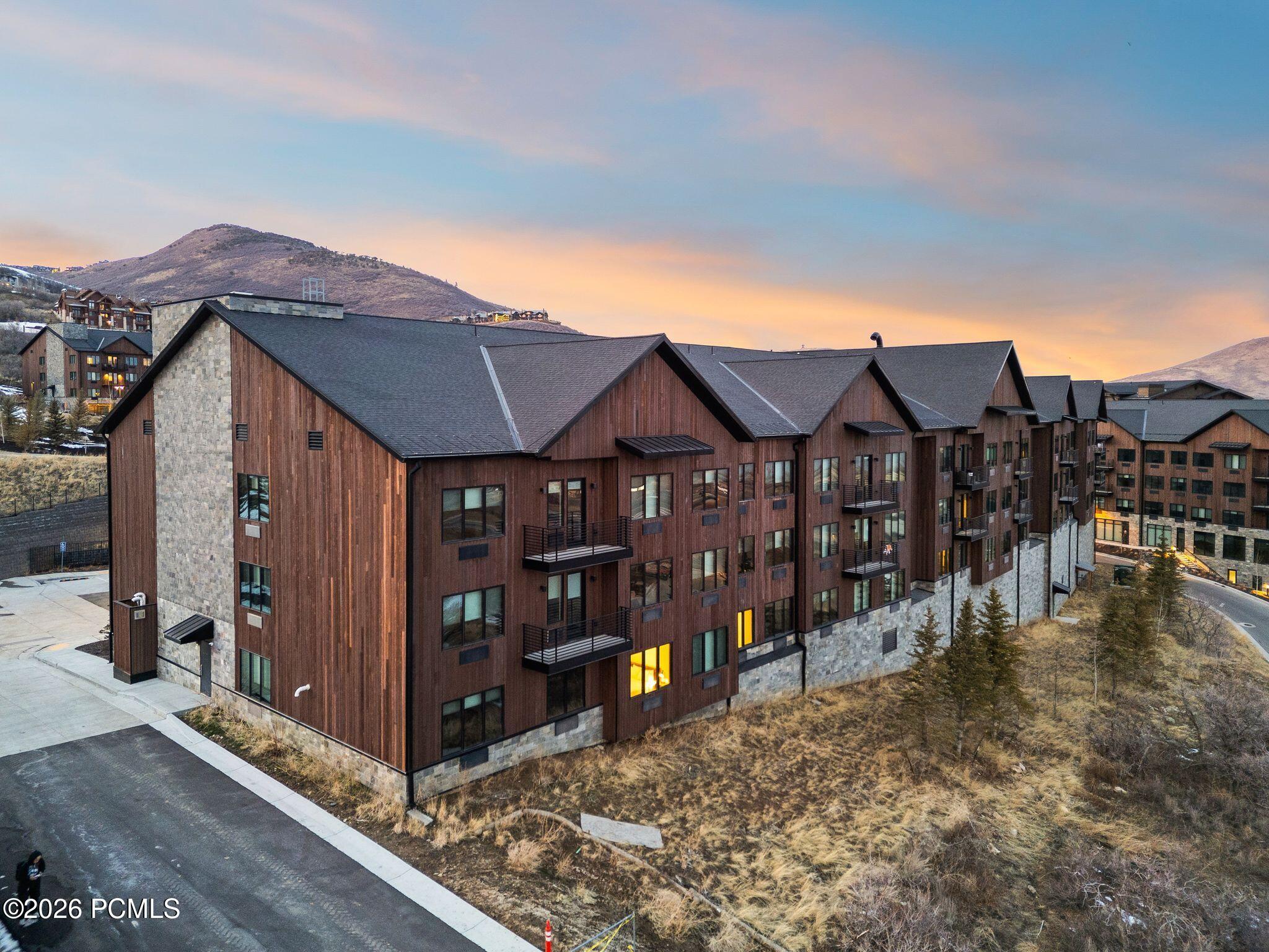 2303 W Deer Hollow Road a-1112 — photo