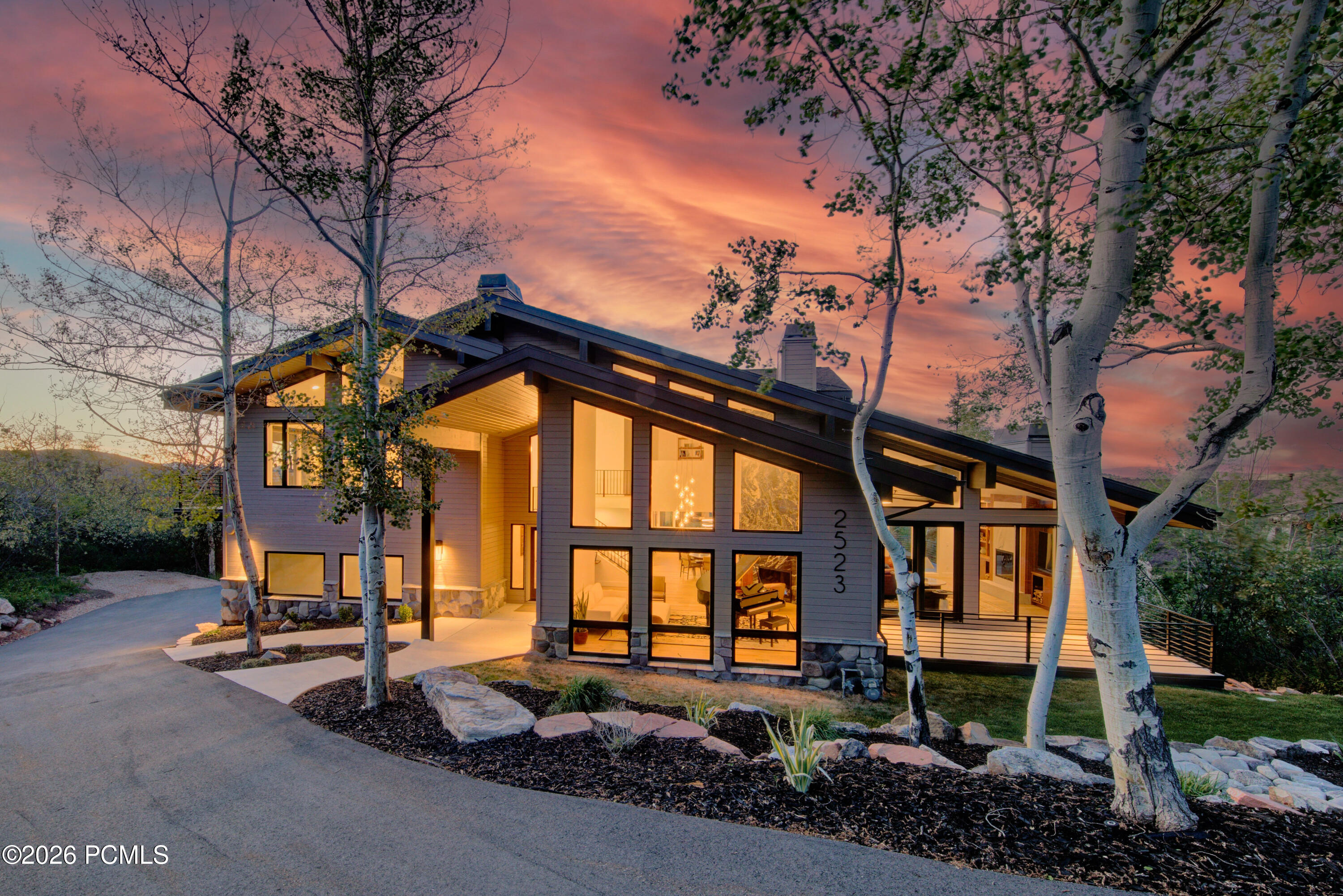 2523 Aspen Springs Drive — photo
