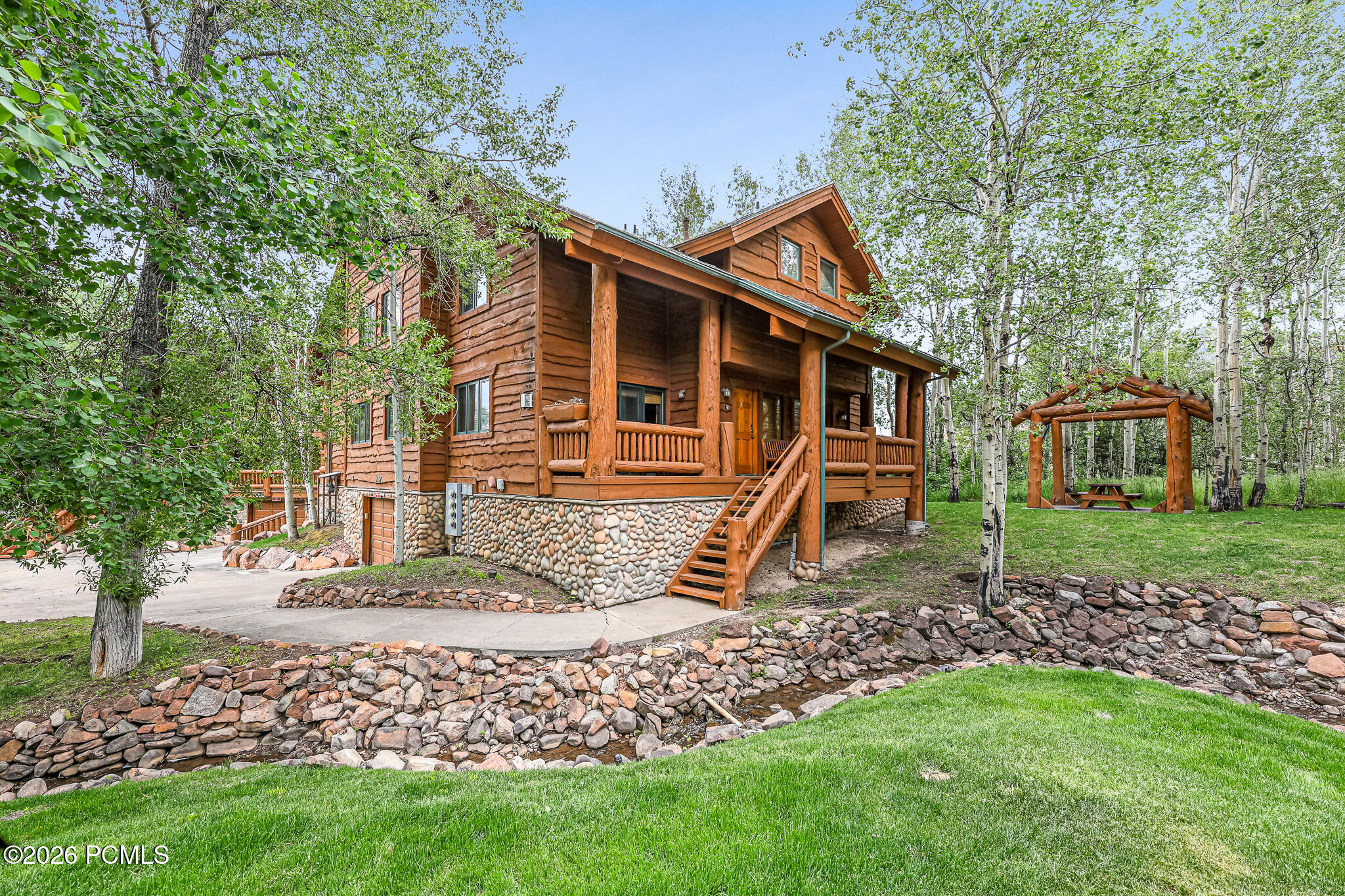 3933 N Timber Wolf Lane 6C — photo