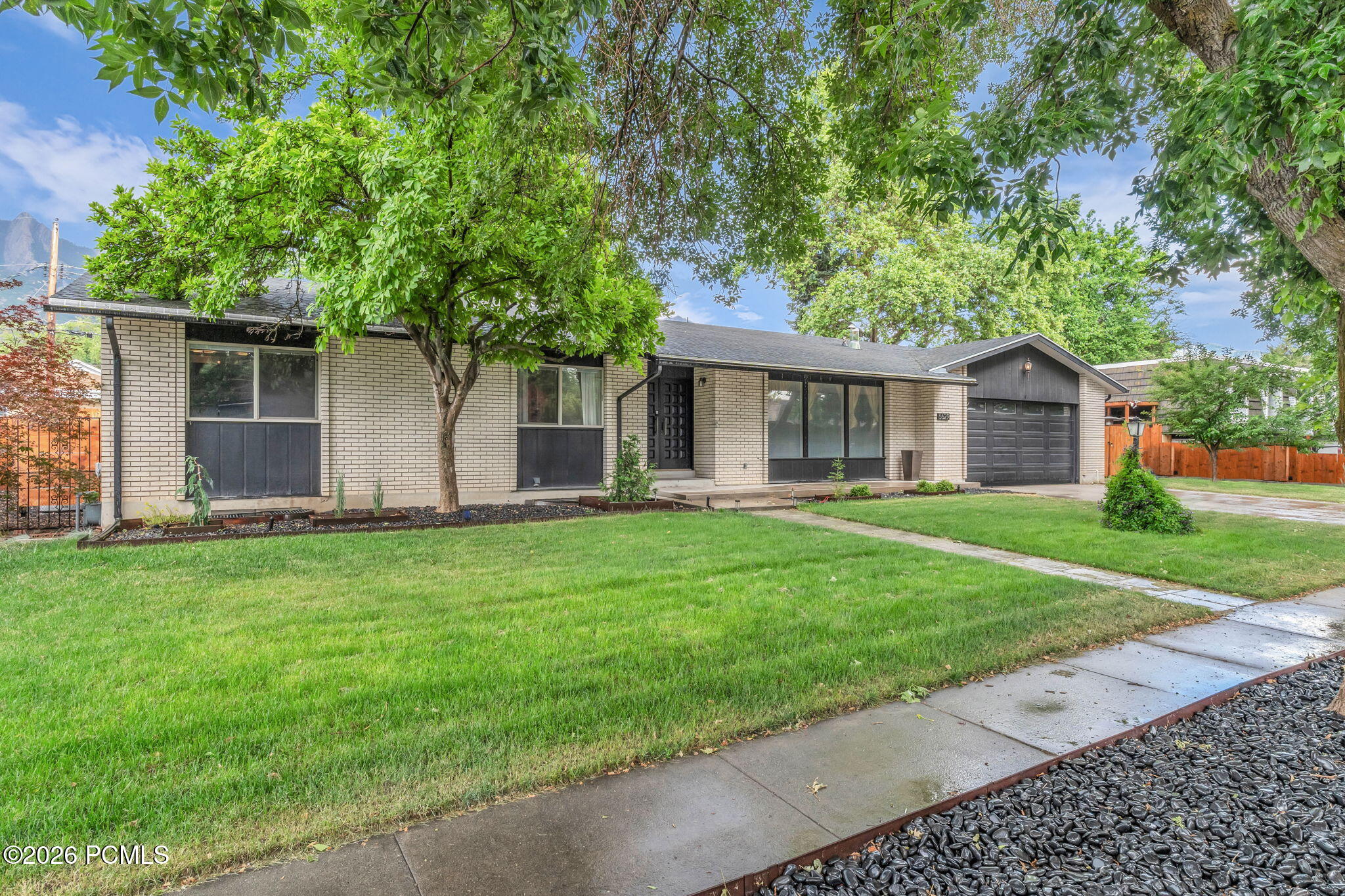 5629 S Laurelwood Street — photo