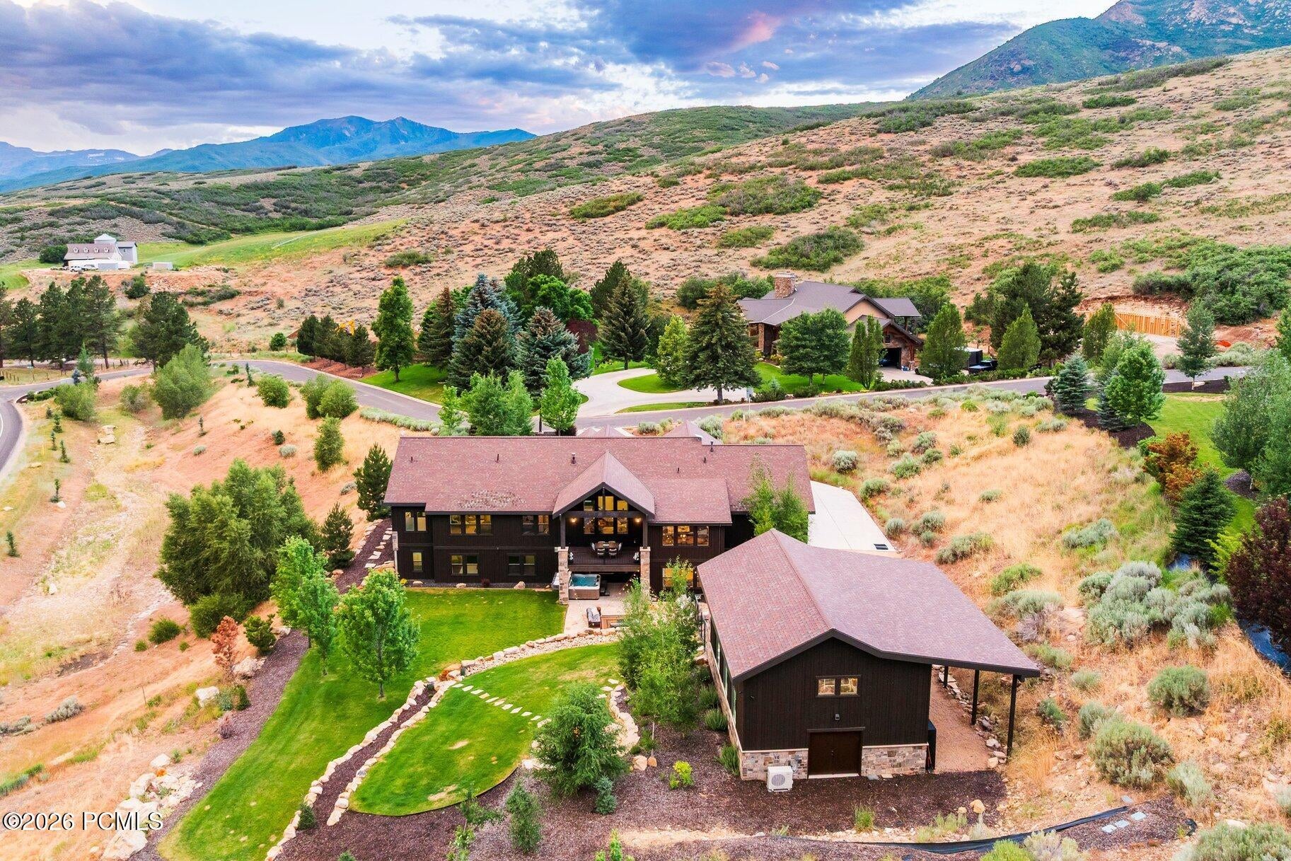 2470 N River Meadows Lane — photo