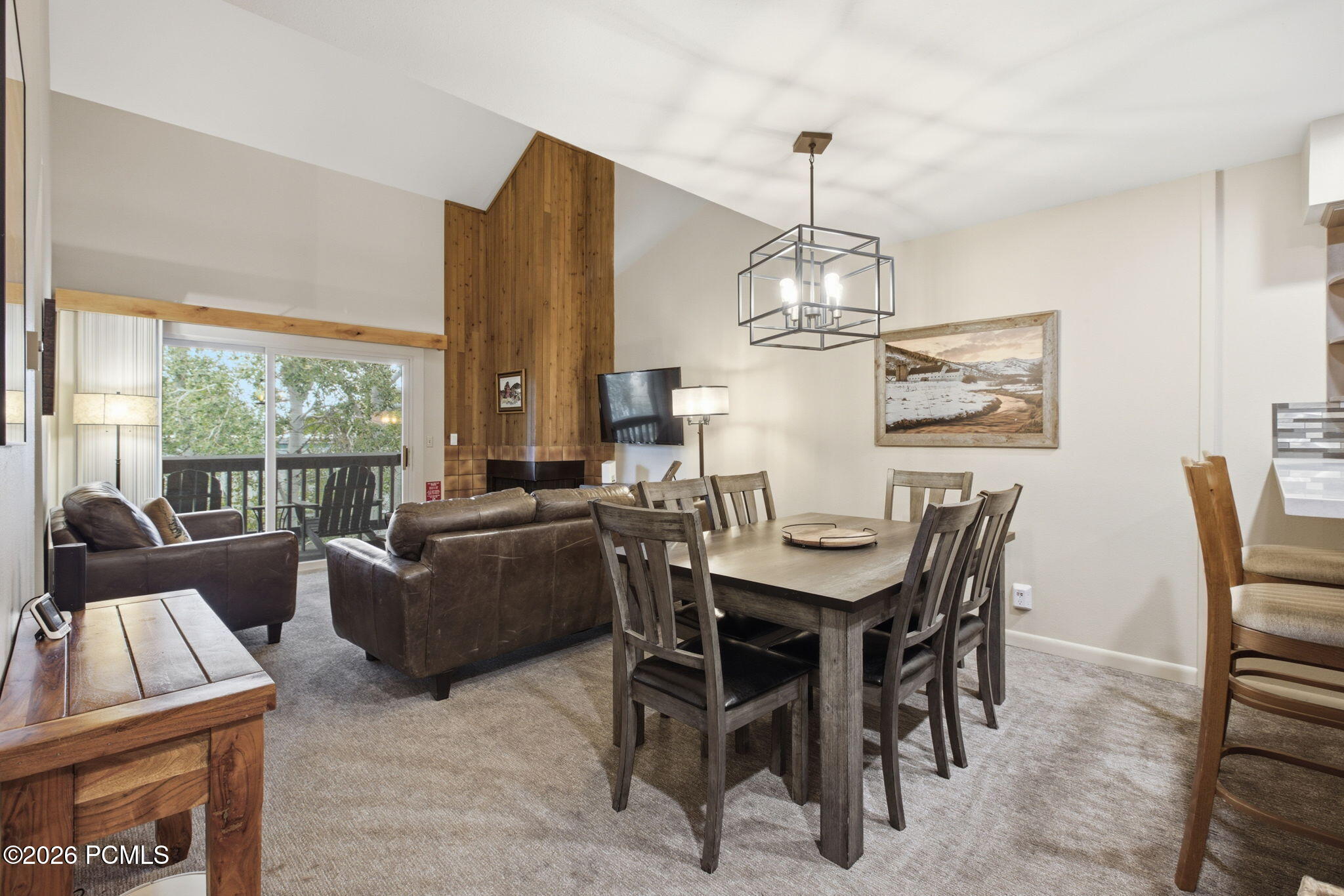 405 Silver King Drive 127 — photo