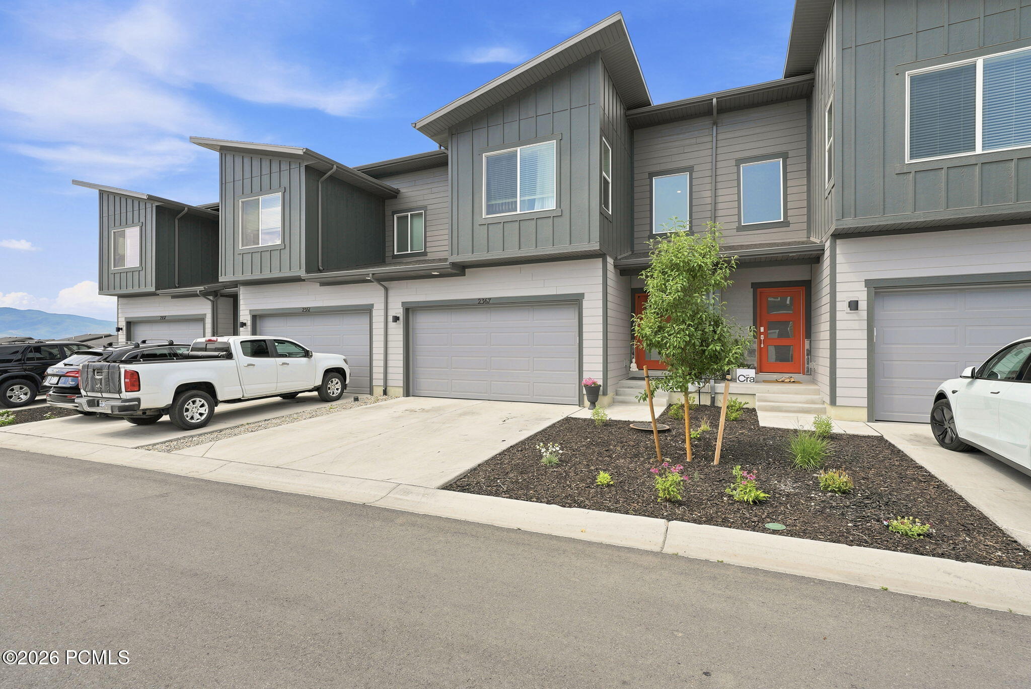 2367 N Wildwood Lane — photo