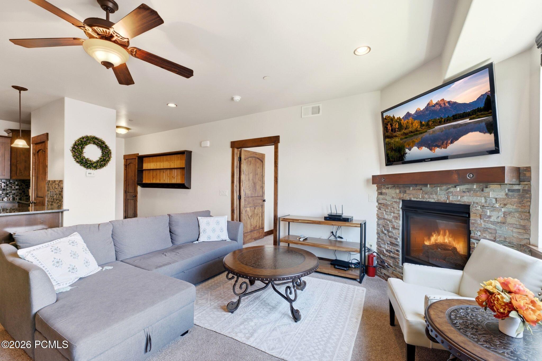 1291 W Black Rock Trail 40-H — photo