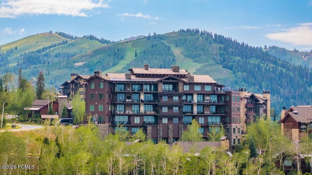 8680 Empire Club Drive 13 — photo