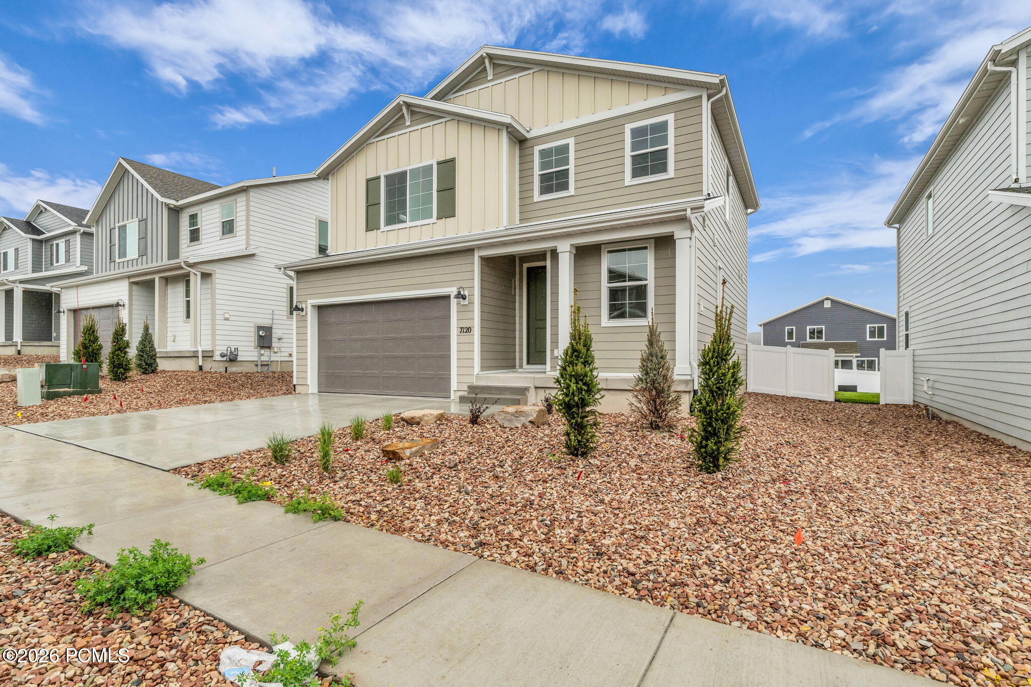 7120 Woods Rose Dr — photo