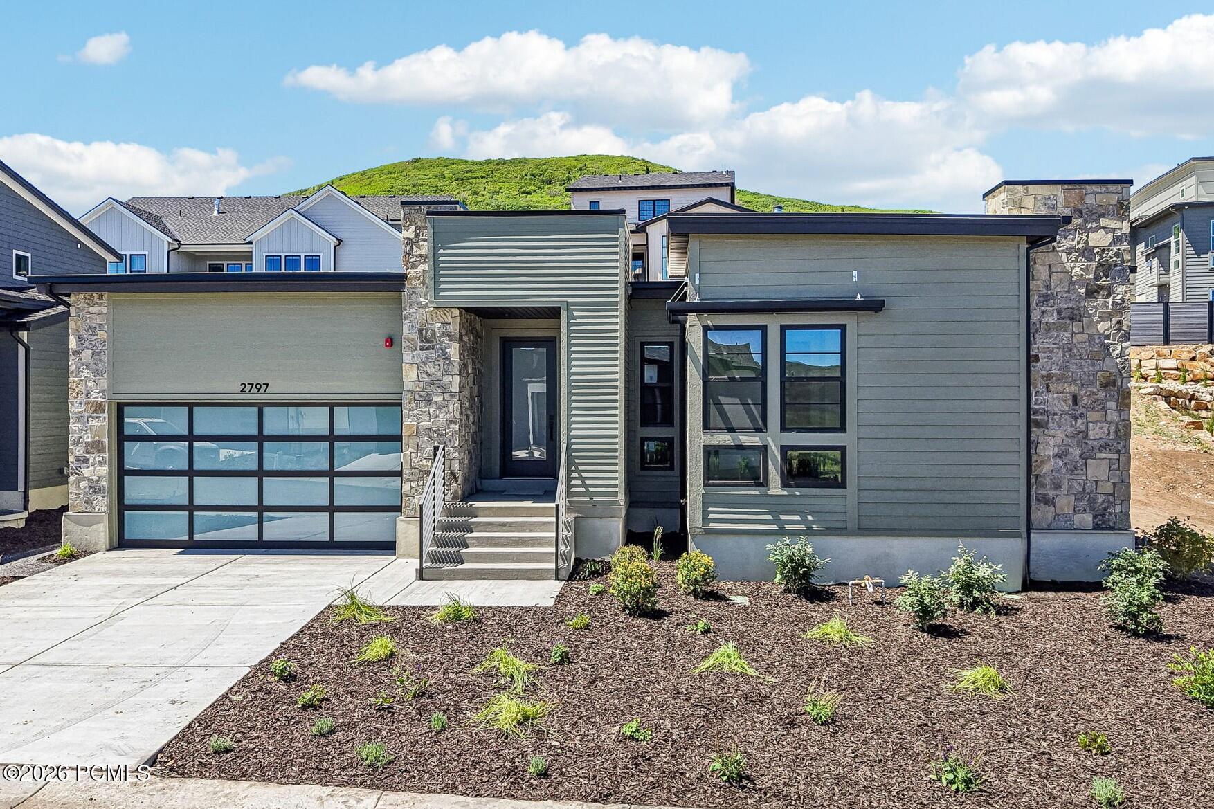 2797 Piper Way 443 — photo