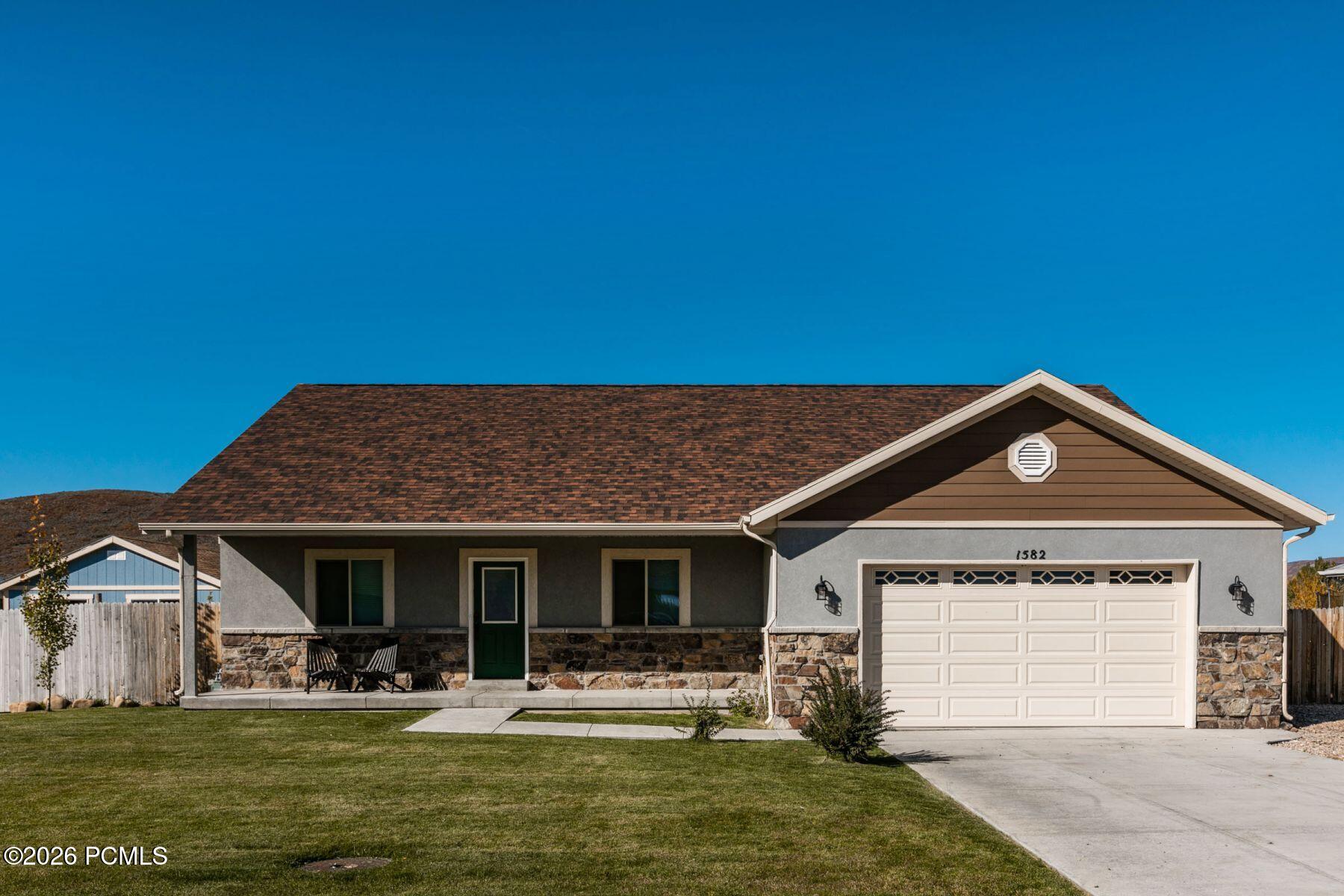 1582 N Uinta View Circle — photo