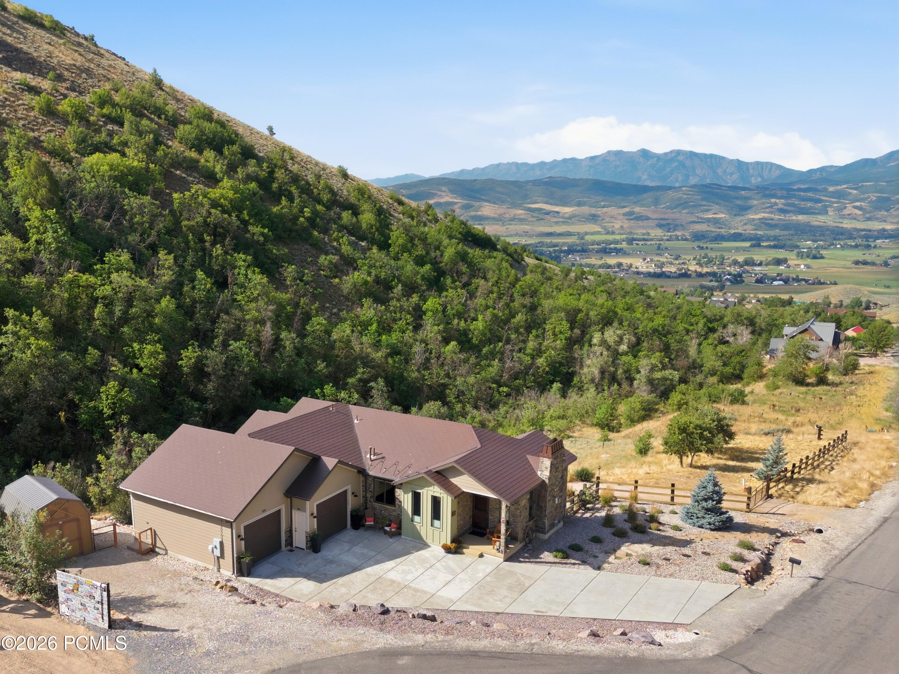 1306 Maple Drive — photo