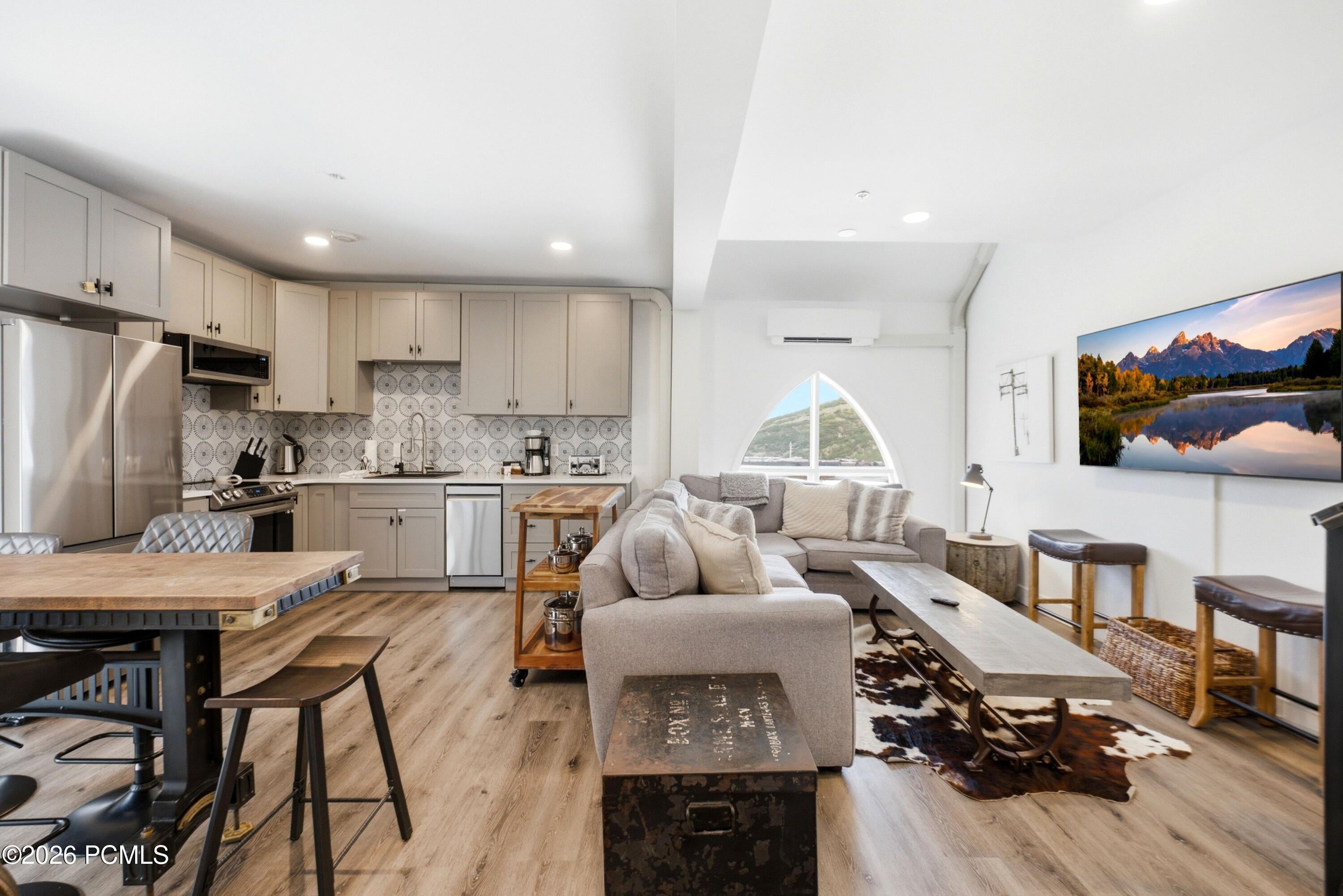 424 Park Avenue C — photo