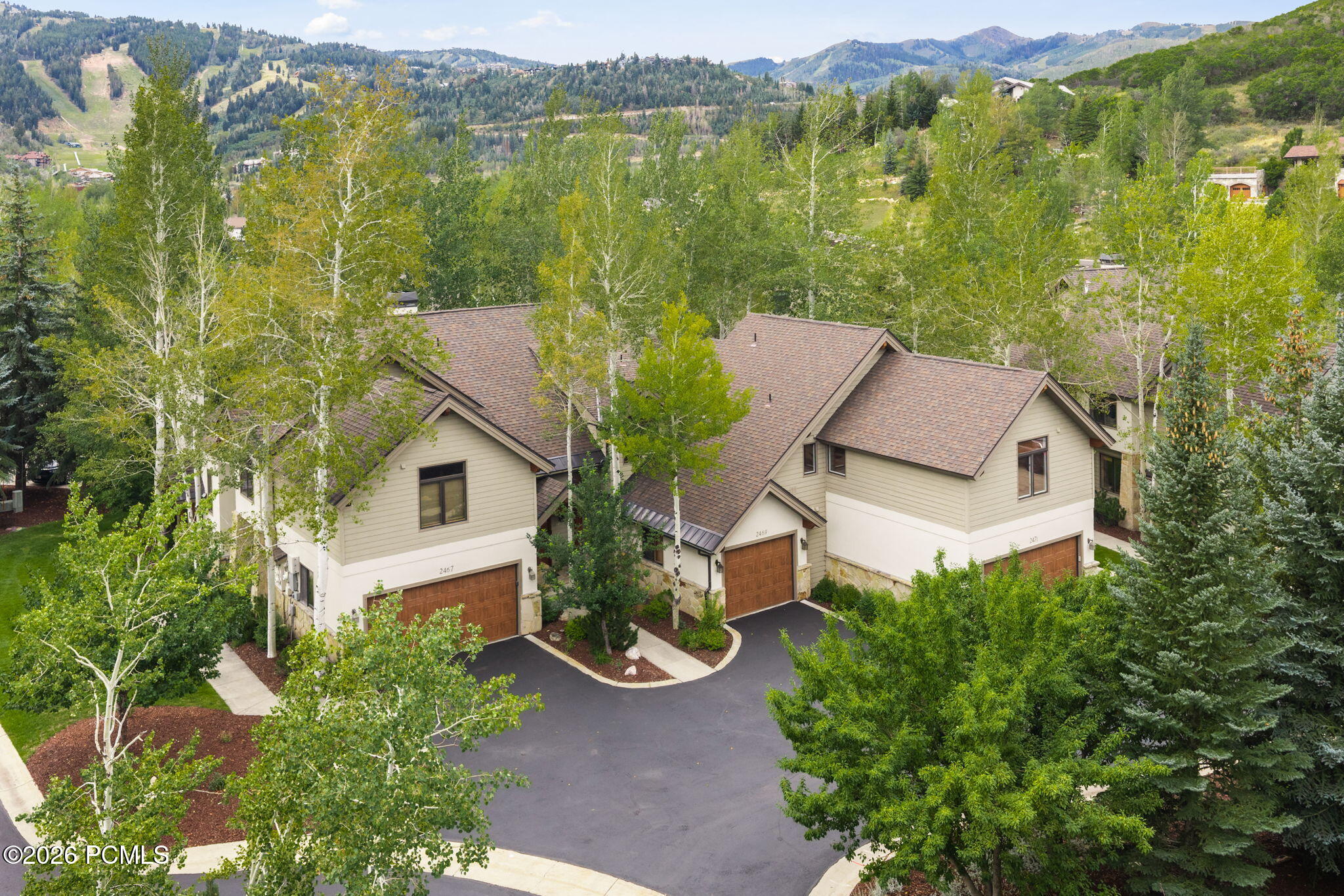 2469 Deer Lake Drive 5-B — photo