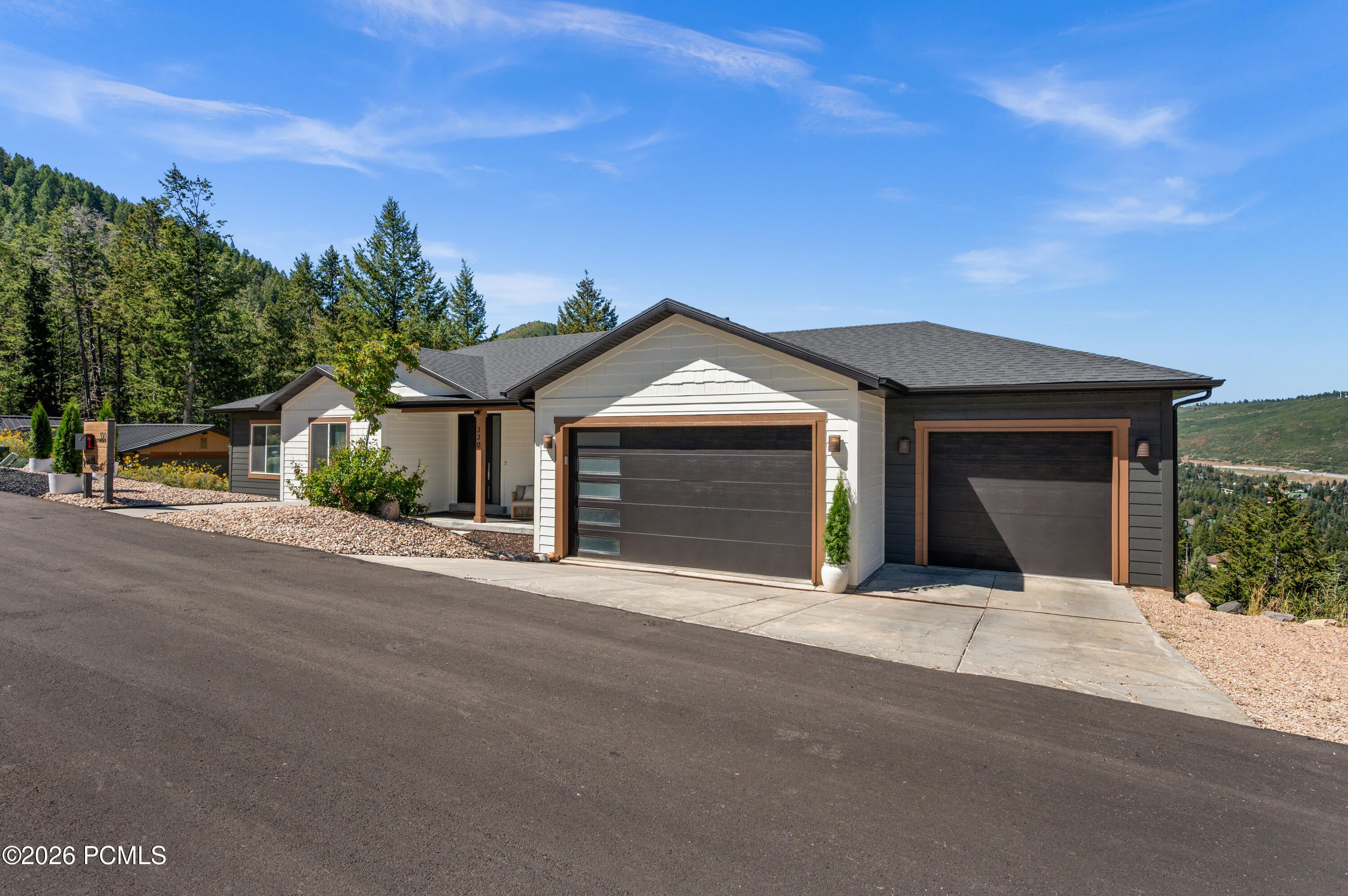 330 Matterhorn Drive — photo