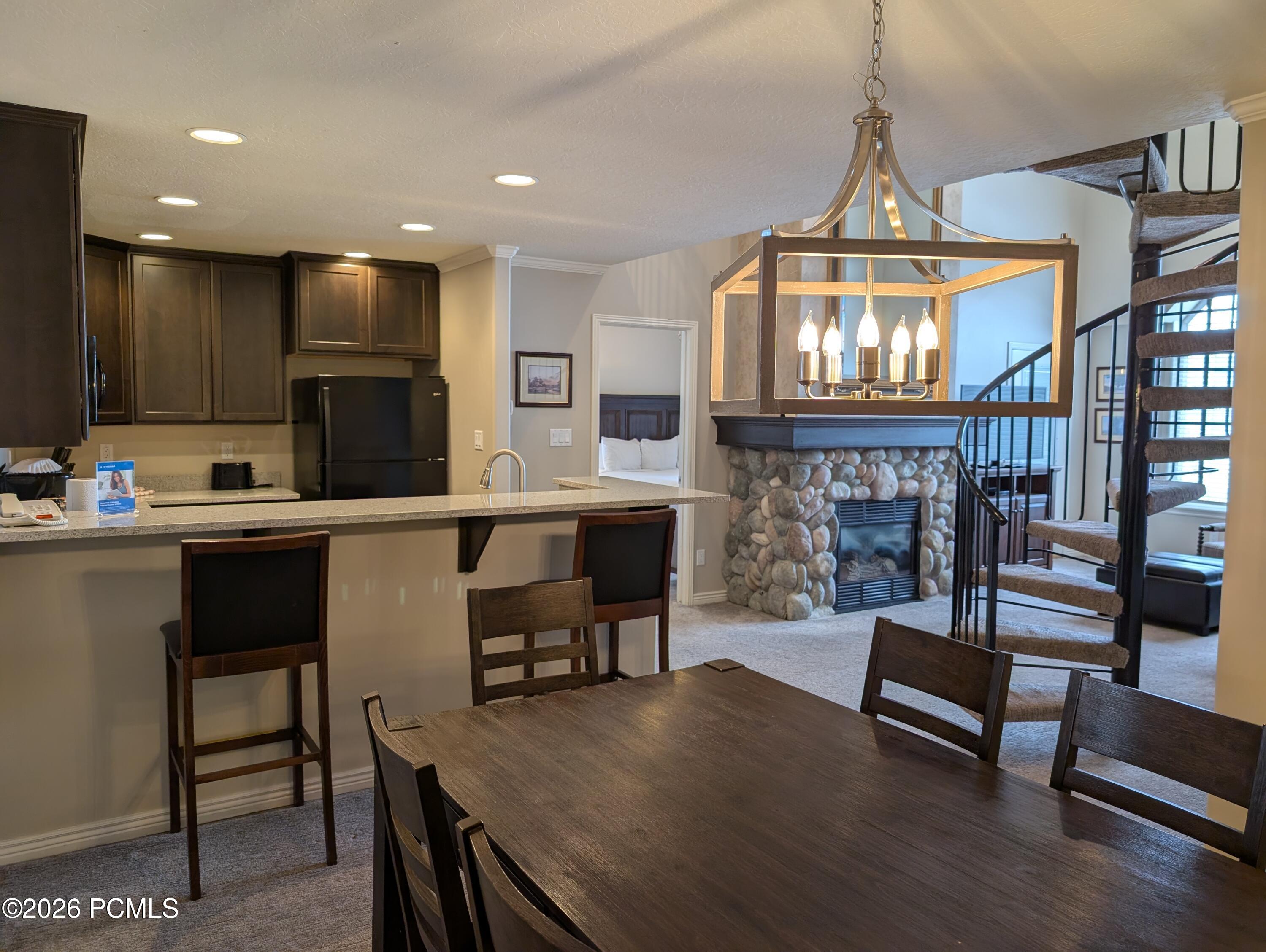 798 N 800 Unit 8 — photo