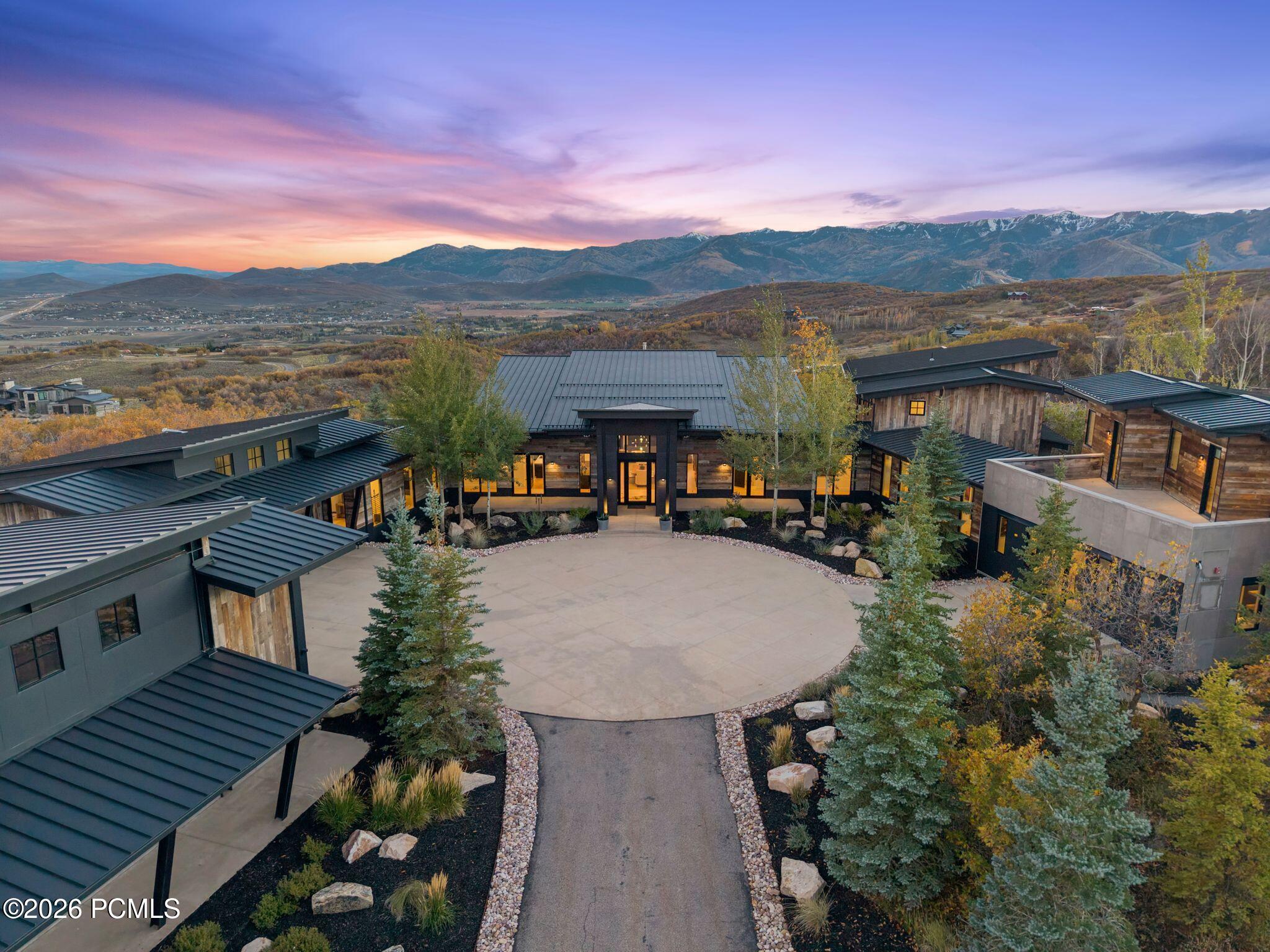 9270 Mountain Bluebird Lane — photo