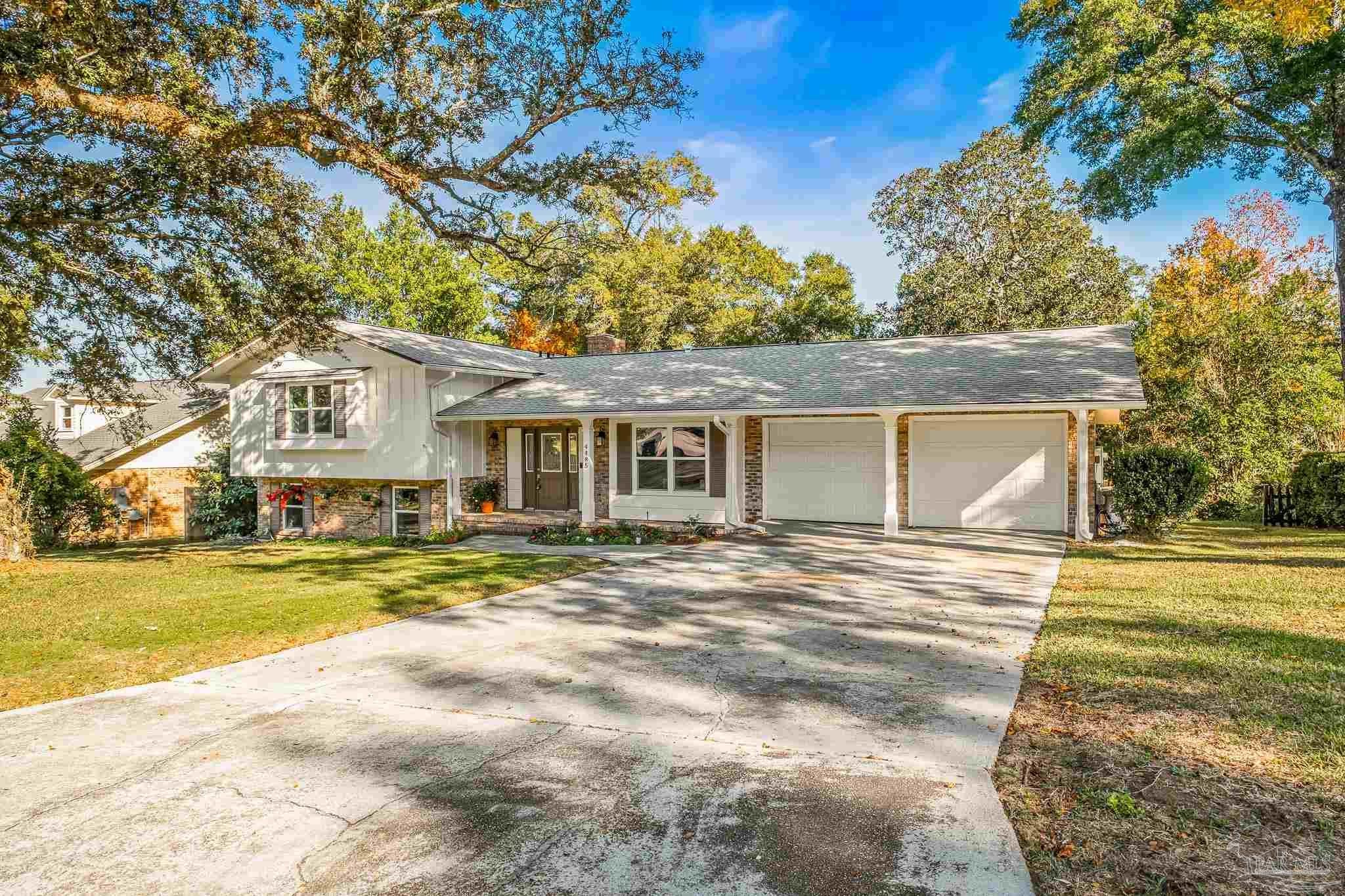 4485 Yarmouth Pl — photo