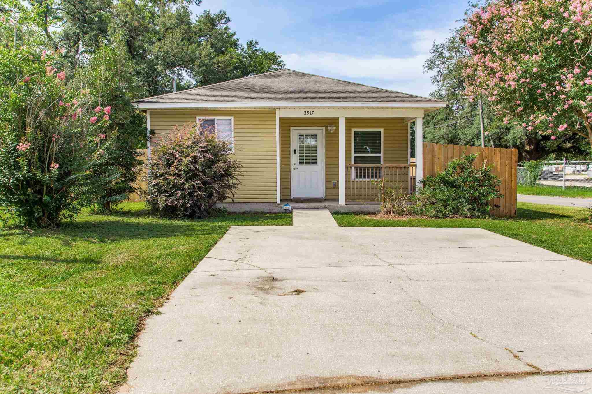 3917 W Mallory St — photo