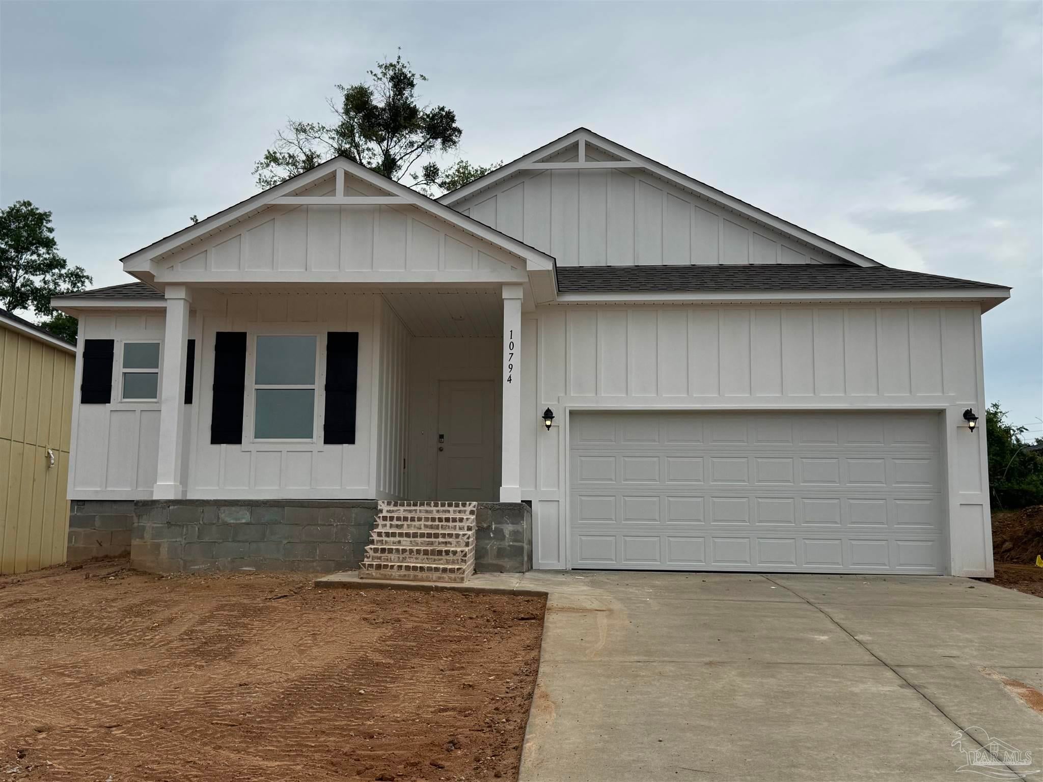 10794 Lucie Ct — photo
