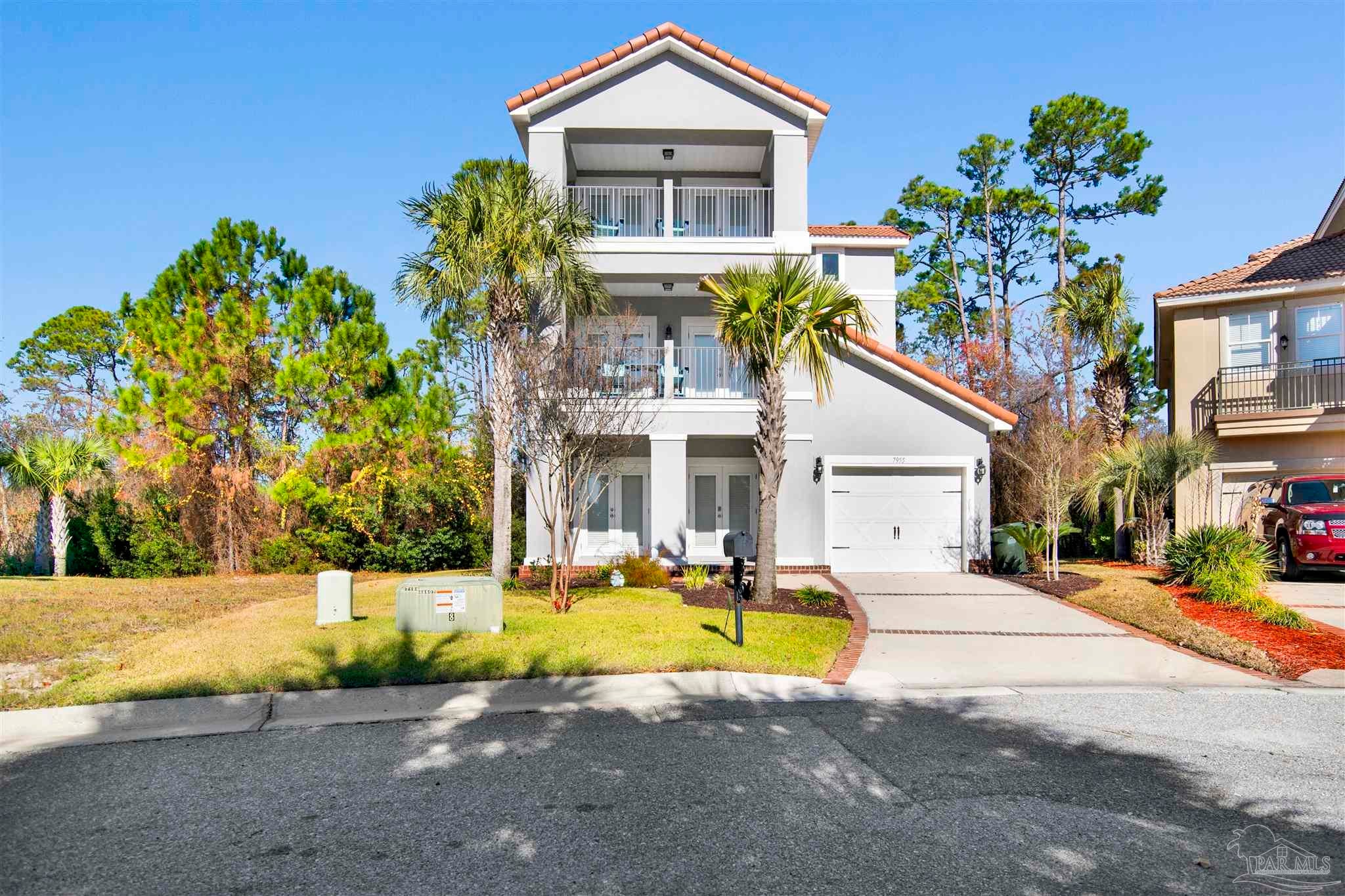 7955 Double Gate Dr — photo