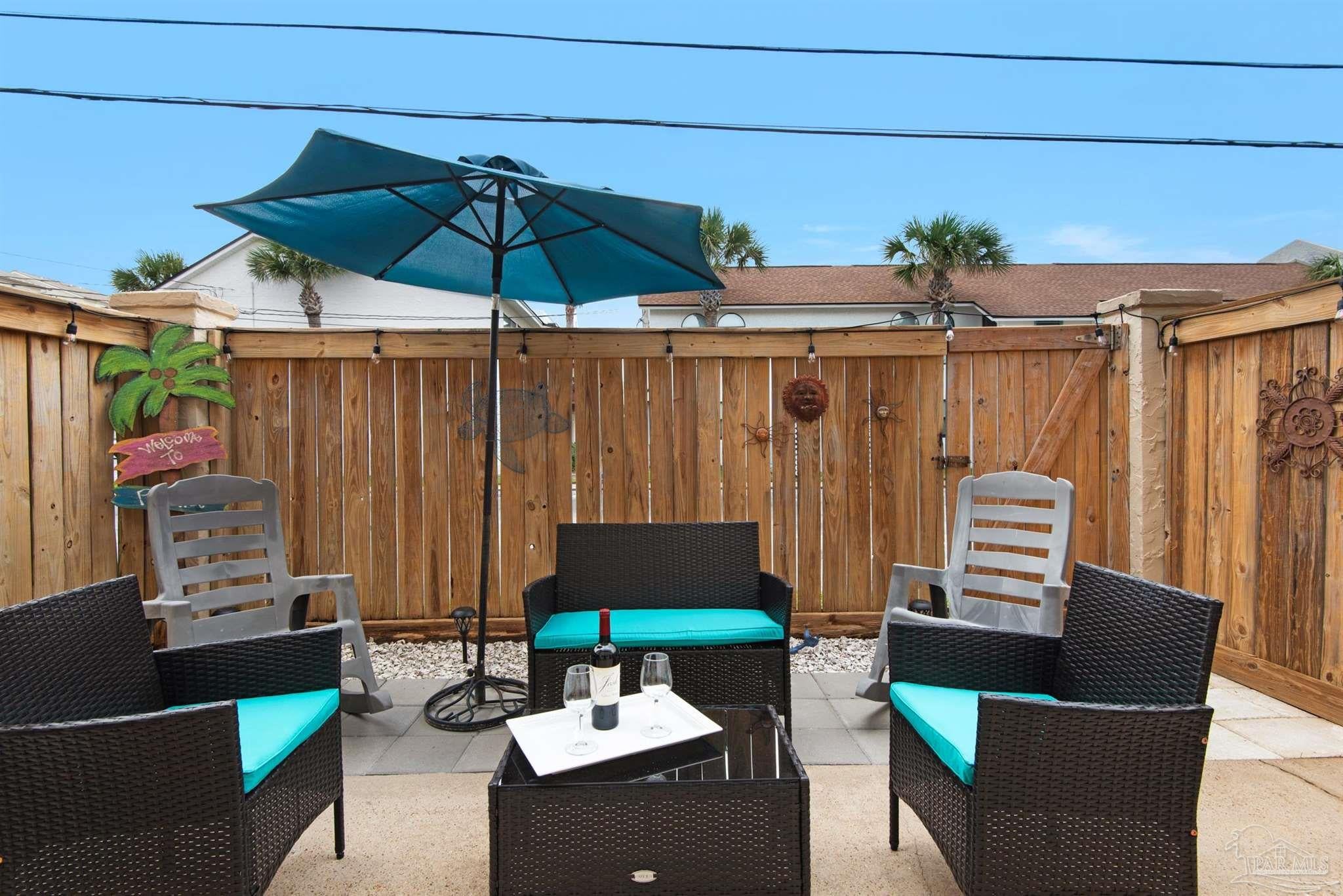 8443 Gulf Blvd E23 — photo
