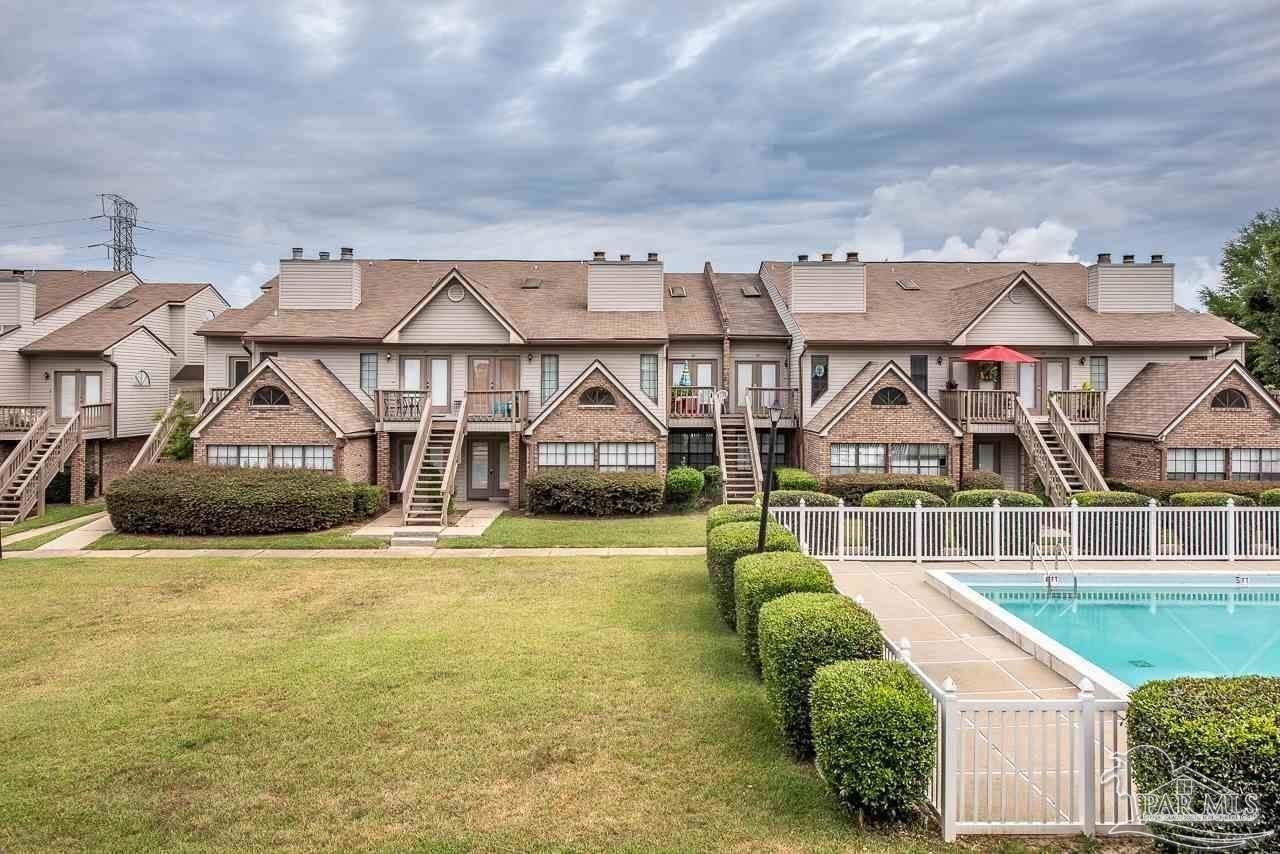 7150 Plantation Rd 327 — photo