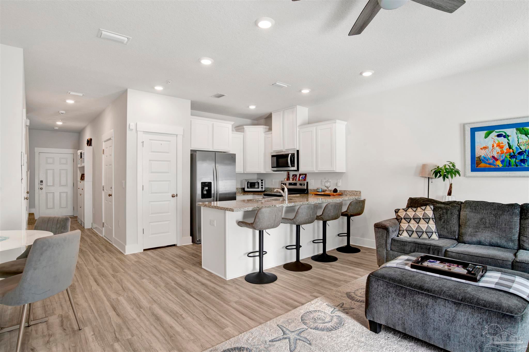 9408 Nature Creek Ln — photo