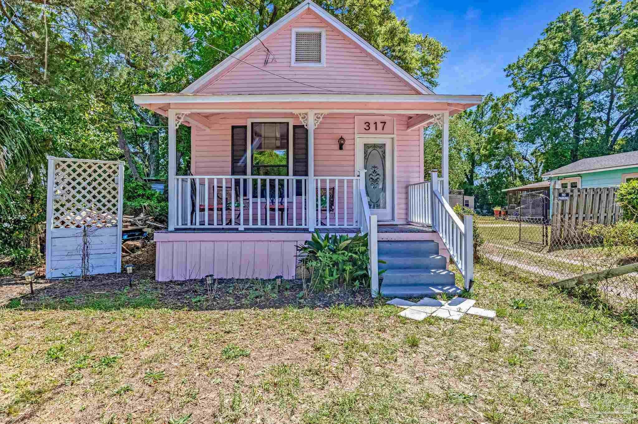 317 E Lee St — photo