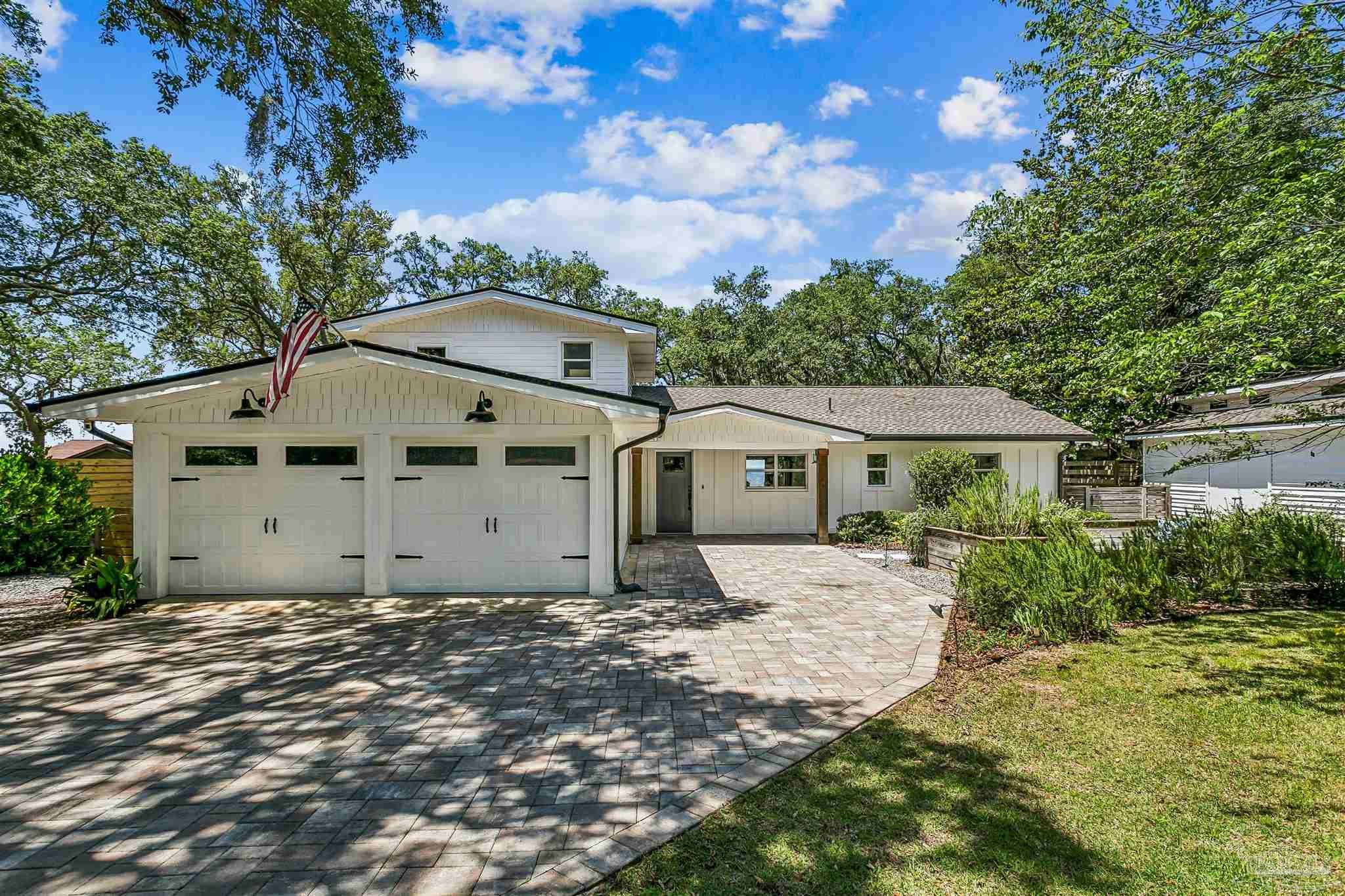 4536 Hickory Shores Blvd — photo