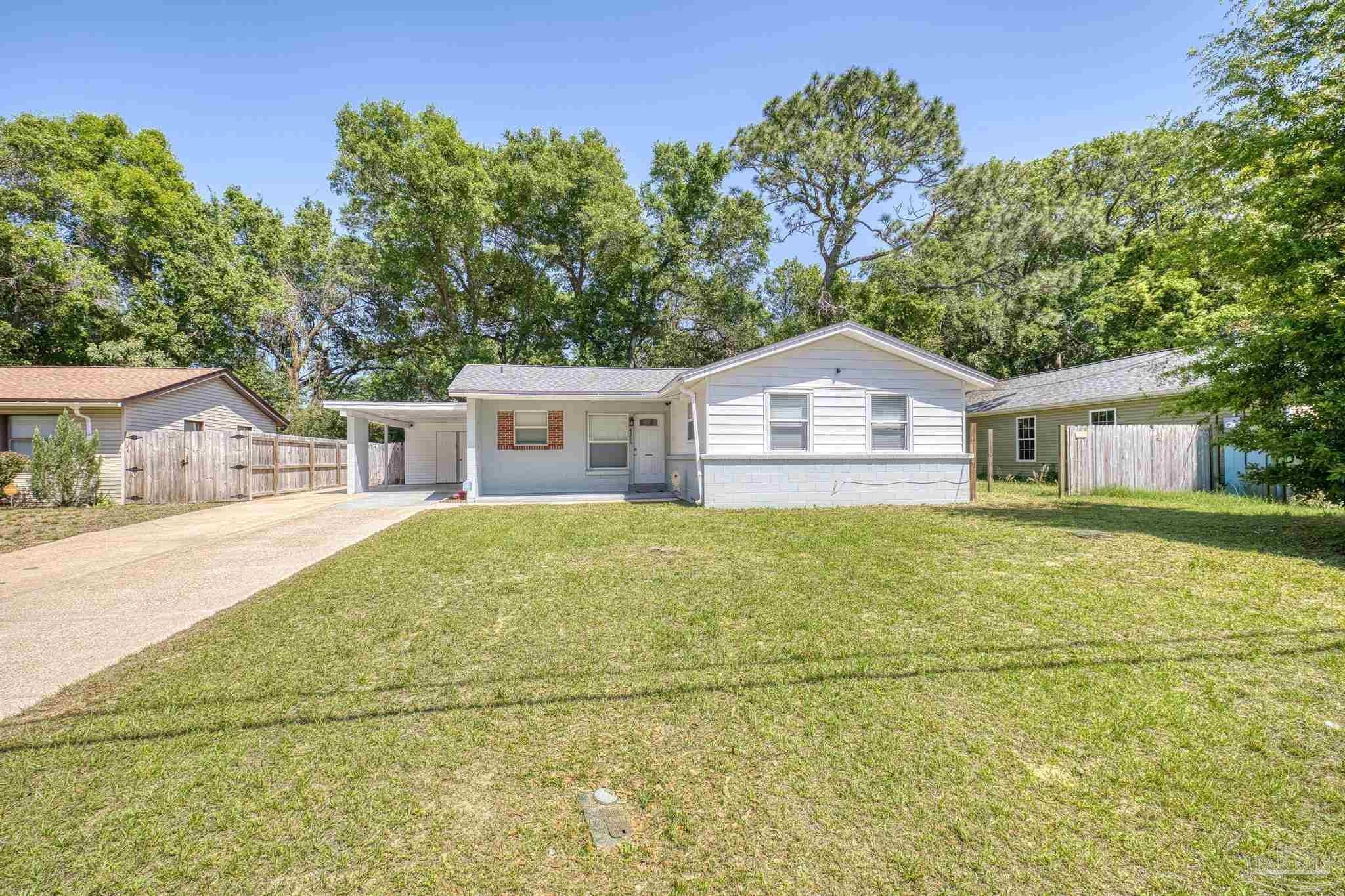 4516 E Montclair Rd — photo