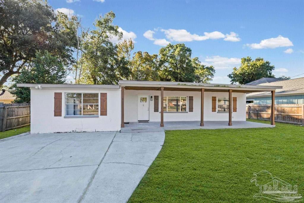1631 E Hayes St — photo