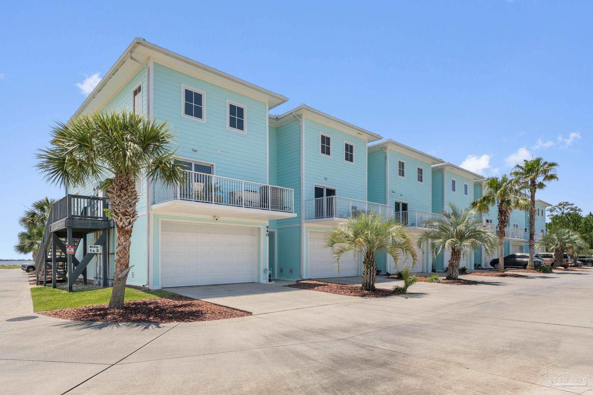 940 Sound Harbor Cir — photo